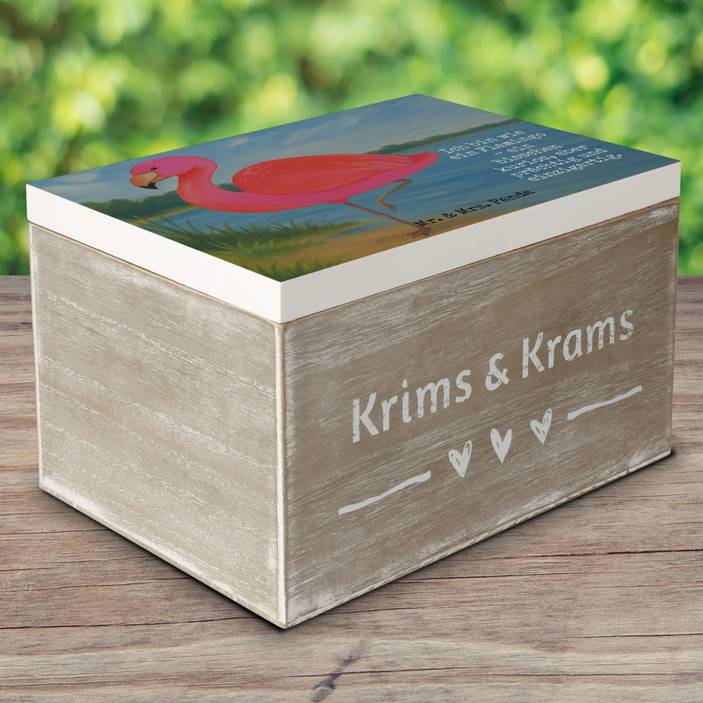 Wooden chest flamingo Classic Design Kiste, Dekokiste, Truhe, Holzkiste, XXL, Schatzkiste, Erinnerungsbox, Aufbewahrungsbox, Geschenkbox, Geschenkdose, Schatulle, Erinnerungskiste, Flamingo, Außenseiter, Spruch, ich, Einzigartig, Selbstliebe, Stolz, Freundin, Sohn, Tochter, Geschwister, für mich, Freundinnen