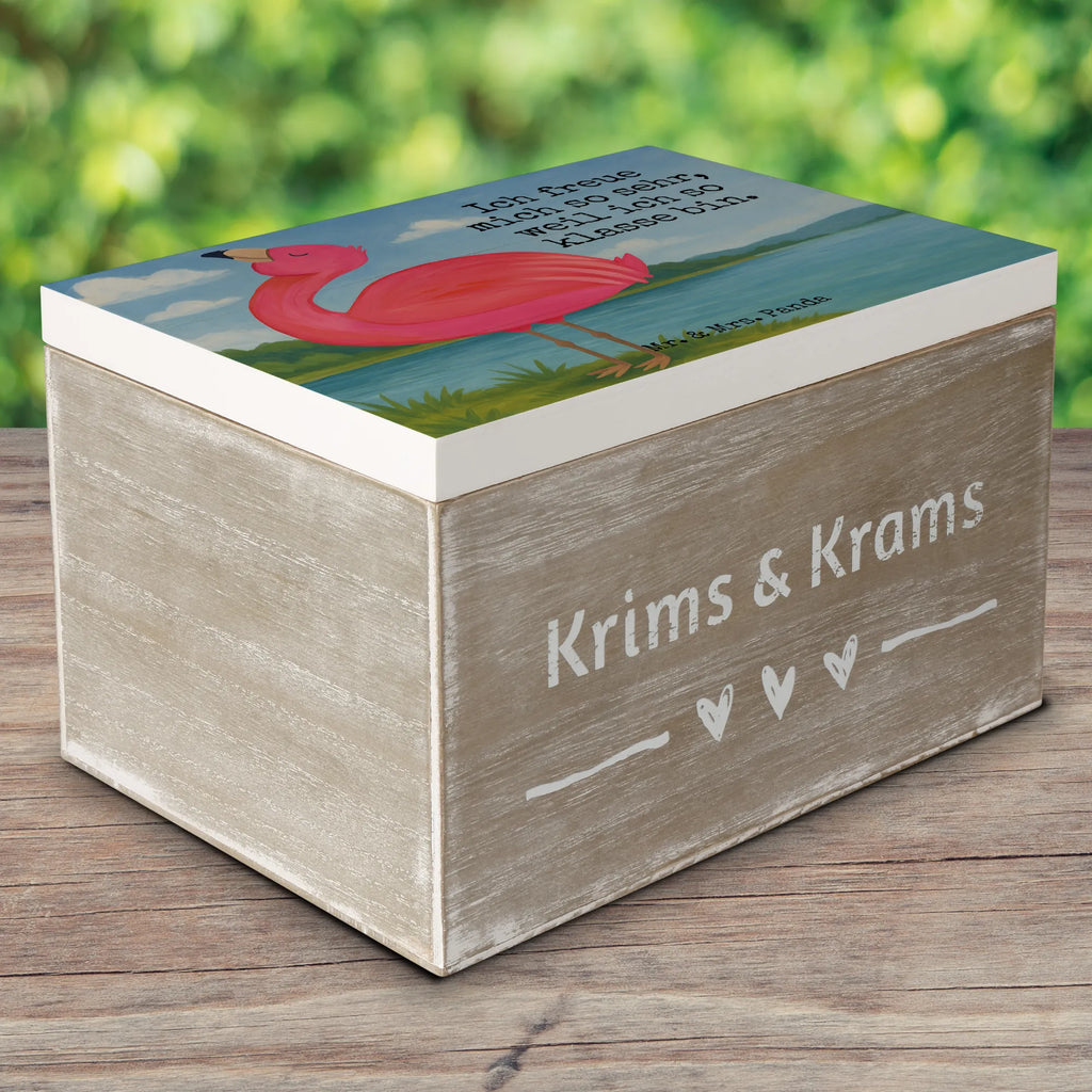 Wooden chest flamingo Proud Design Schatulle, Holzkiste, XXL, Geschenkdose, Dekokiste, Erinnerungsbox, Geschenkbox, Truhe, Aufbewahrungsbox, Erinnerungskiste, Schatzkiste, Kiste, Flamingo, Selbstliebe, Selbstakzeptanz, Tochter, Freundin, Schwester, Mama, beste Freundin, Freude, stolz