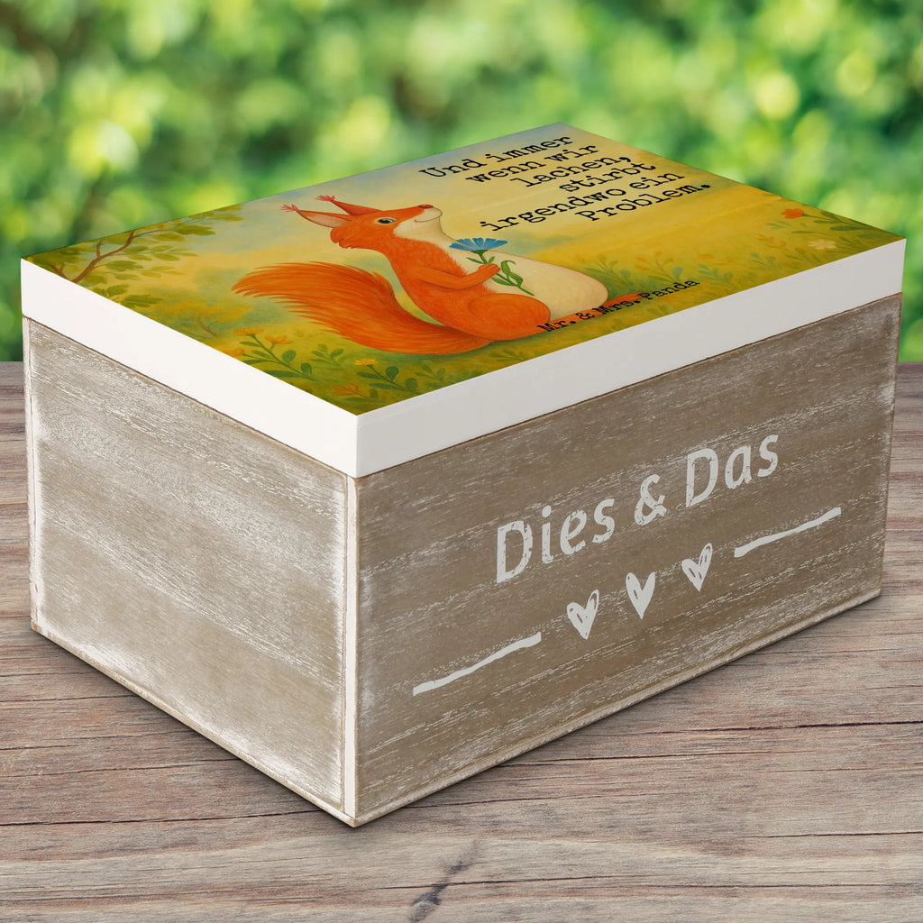 Holzkiste Eichhörnchen Blume Design Schatzkiste, Erinnerungsbox, XXL, Schatulle, Geschenkbox, Kiste, Holzkiste, Truhe, Dekokiste, Erinnerungskiste, Geschenkdose, Aufbewahrungsbox, Tiermotive, Gute Laune, lustige Sprüche, Tiere, Spaß, Eichhorn, Lachen, Eichhörnchen, Spruch positiv, Spruch Deko, Motivation Sprüche, Motivation Bilder, glücklich Spruch