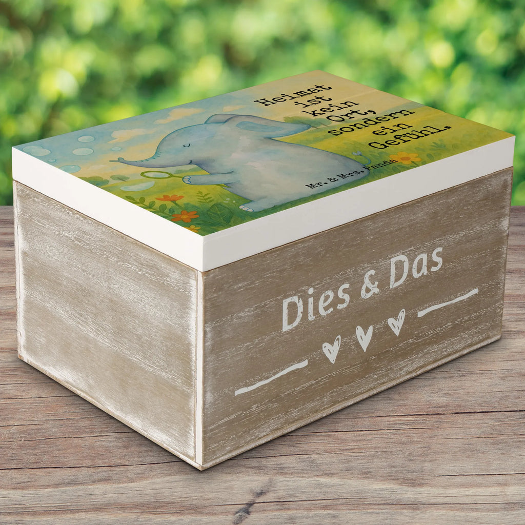 Holzkiste Elefant Seifenblasen Design Erinnerungskiste, Erinnerungsbox, Geschenkbox, Holzkiste, Dekokiste, Geschenkdose, XXL, Schatzkiste, Truhe, Kiste, Schatulle, Aufbewahrungsbox, Tiermotive, Gute Laune, lustige Sprüche, Tiere, Liebe, Liebesspruch, Heimat, Elefant, Seifenblasen, Gefühl. Daheim, Dickhäuter, Elefanten, Rüsseltier, Liebesbeweis