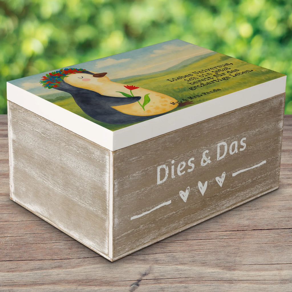Holzkiste Pinguin Blumen Design Geschenkdose, Schatulle, Holzkiste, Dekokiste, Schatzkiste, Aufbewahrungsbox, XXL, Geschenkbox, Truhe, Kiste, Erinnerungsbox, Erinnerungskiste, Pinguin, Geschenkidee, Leben, Motivation, Blumenkranz, Lebenslust, Wünsche, Liebeskummer, Universum, Pinguine, Ziele, Lebensziele