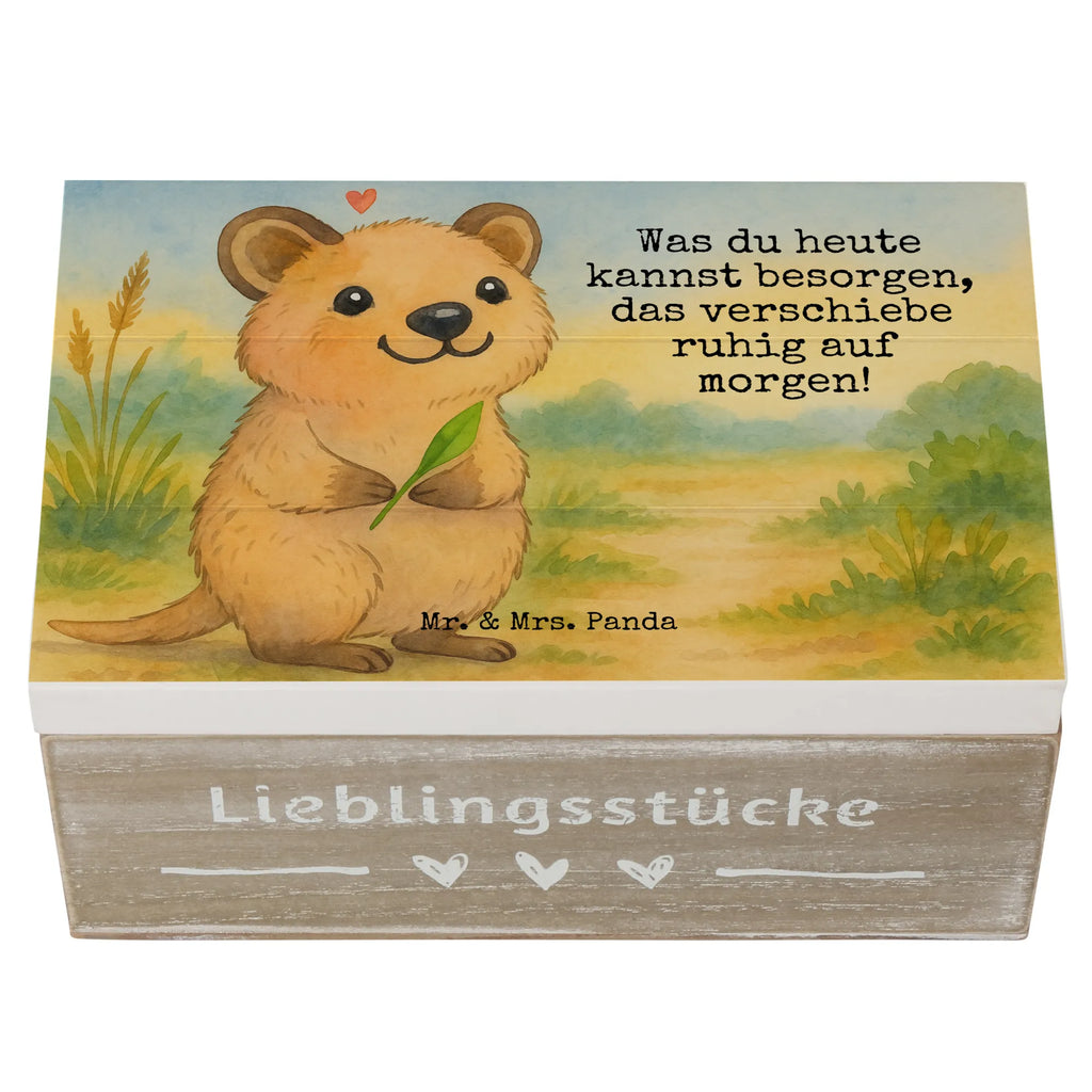 Wooden chest Quokka Happy Design XXL, Truhe, Kiste, Holzkiste, Erinnerungsbox, Dekokiste, Aufbewahrungsbox, Erinnerungskiste, Geschenkbox, Geschenkdose, Schatzkiste, Schatulle, Tiermotive, Gute Laune, lustige Sprüche, Tiere, Dinge erledigen, Lustiger Spruch, Quokka, Niedliches Tier, Verschieben, Aufschieberitis