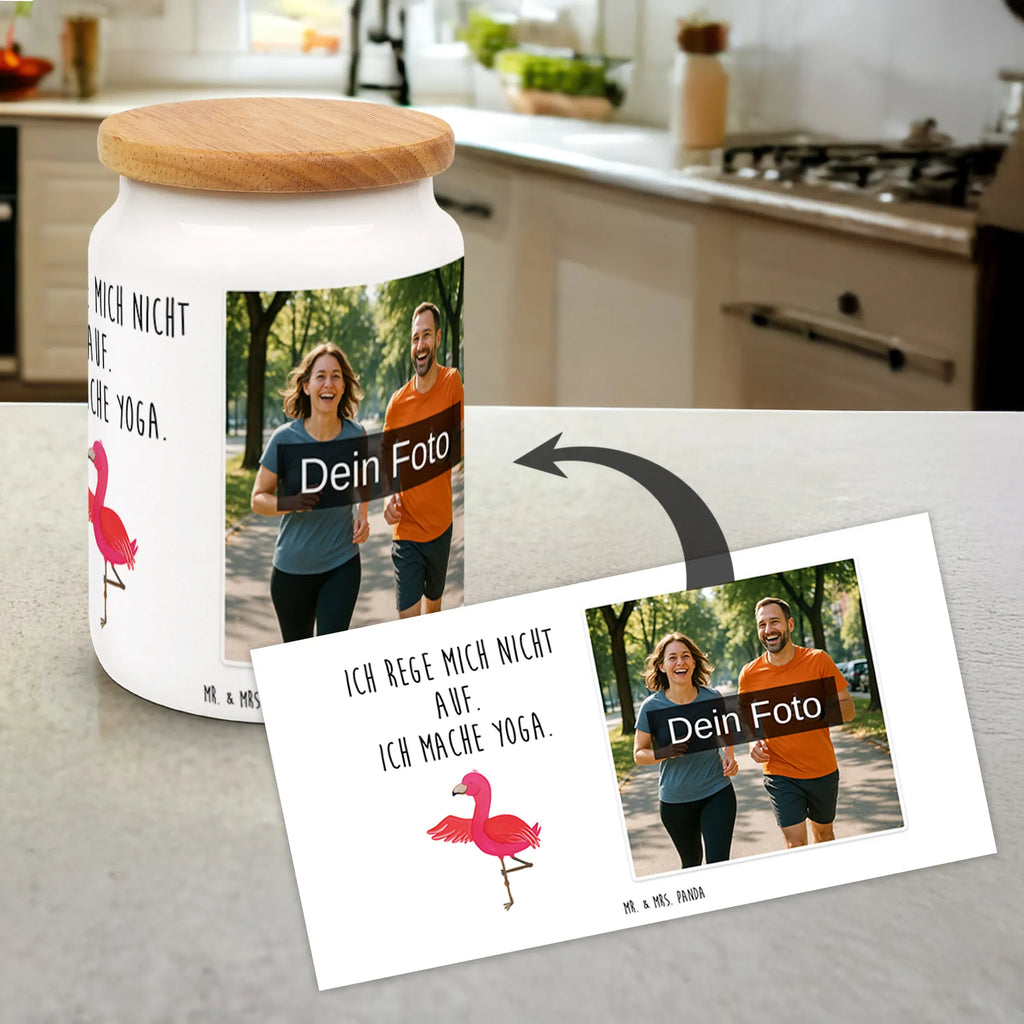 Personalisierte Foto Vorratsdose Flamingo Yoga Vorratsbehälter Mit Foto, Vorratsglas Mit Foto, Vorratsdose Mit Bild, Küchenbox Mit Bild, Werbeschenk mit Logo, Vorratsdose Mit Bild Und Namen, Vorratsdose Bedrucken Lassen, Vorratsdose Personalisiert Mit Foto, Vorratsdose Mit Foto Und Text, Foto Vorratsdose, Vorratsdose Mit Fotodruck, Vorratsdose Mit Haustierfoto, Vorratsdose Als Geschenk Mit Foto, Vorratsdose Mit Foto, Vorratsdose Selbst Gestalten Mit Foto, Individuelle Vorratsdose Mit Bild, Personalisierte Vorratsdose Mit Bild, Vorratsdose Mit Familienfoto, Vorratsdose Mit Eigenem Foto, Vorratsdose Mit Eigenem Motiv, Werbeschenk mit Bild, Vorratsdose Mit Wunschfoto, Vorratsdose Mit Kinderfoto, Frischhaltedose Mit Eigenem Foto, Aufbewahrungsdose Mit Foto, Aufbewahrungsdose Mit Bild, Flamingo, Ärger, Aufregen, Entspannung, Yoga, Vogel, Yoga-Übung, Tiefenentspannung, Namaste, Achtsamkeit