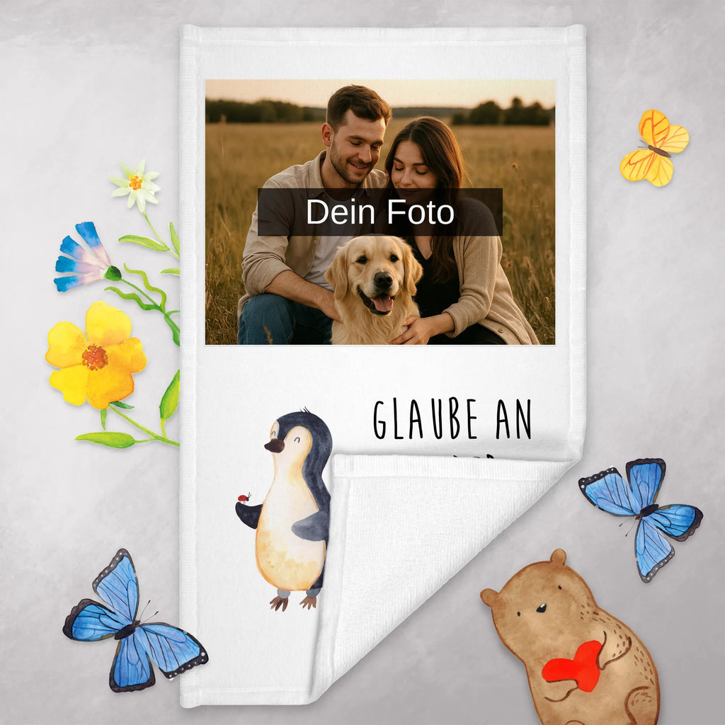Personalisiertes Foto Gästehandtuch Pinguin Marienkäfer Gästehandtuch Grau Mit Bild, Gästehandtuch Für Hotels Mit Foto, Gäste-Tuch Mit Eigenem Foto, Gästehandtuch Baumwolle Mit Foto, Gästehandtuch Bunt Mit Foto, Gästehandtuch Ökologisch Mit Foto, Personalisiertes Gästehandtuch Mit Foto, Gästehandtuch Strapazierfähig Mit Foto, Gästehandtuch Schnell Trocknend Mit Bild, Gästehandtuch Modern Mit Foto, Gästehandtuch Saugfähig Mit Foto, Handtuch Für Gäste-WC Mit Foto, Gästehandtuch Waschbar Mit Bild, Gästehandtuch Mit Foto, Gästehandtuch Bio Baumwolle Mit Bild, Gästehandtuch Bad Mit Foto, Gästehandtuch Schwarz Mit Foto, Handtuch Für Toilette Mit Bild, Handtuch Gästezimmer Mit Foto, Waschhandtuch Mit Foto, Gästehandtuch Set Mit Foto, Gästehandtuch Klassisch Mit Bild, Handtuch Für Gäste Mit Foto, Gästehandtuch Badezimmer Mit Bild, Gästehandtuch Beige Mit Foto, Gästehandtuch Weiß Mit Foto, Gästehandtuch 30x50 Mit Bild, Handtuch Gästeformat Mit Foto, Handtuch Klein Mit Bild, Gästehandtuch Mit Muster Und Foto, Gästehandtuch Weich Mit Bild, Kleines Handtuch Mit Foto, Gästehandtuch Pflegeleicht Mit Foto, Gästehandtuch Mit Bordüre Und Bild, Gästehandtuch Hochwertig Mit Foto, Gästehandtücher Mit Bild, Gästehandtuch Nachhaltig Mit Bild, Pinguin, Glück, Pinguine, Freude, Marienkäfer, Wunder, Liebe, Lebensfreude