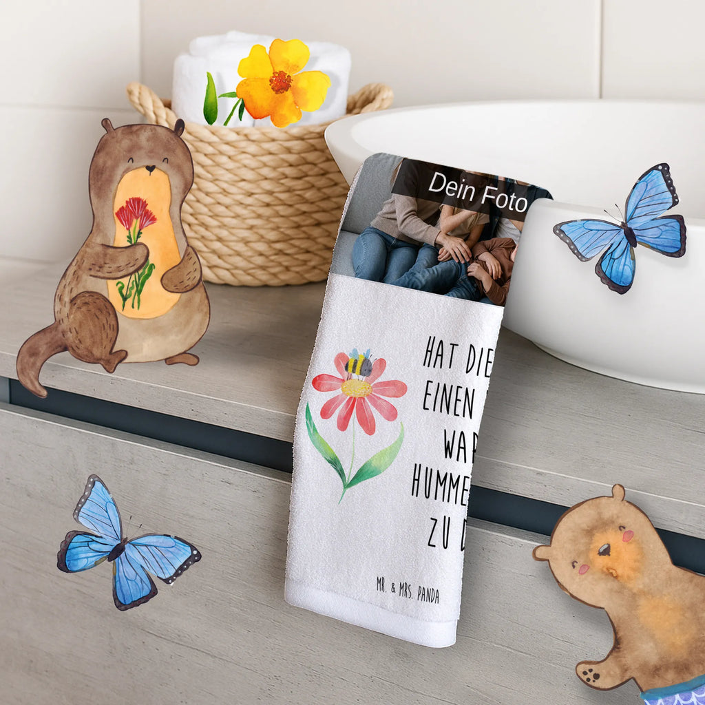 Personalisiertes Foto Gästehandtuch Hummel Blume Gästehandtuch Mit Foto, Gästehandtuch Bio Baumwolle Mit Bild, Handtuch Gästeformat Mit Foto, Gästehandtuch Für Hotels Mit Foto, Gästehandtuch Beige Mit Foto, Gästehandtuch Badezimmer Mit Bild, Gästehandtuch Weiß Mit Foto, Gästehandtuch Strapazierfähig Mit Foto, Gästehandtuch Ökologisch Mit Foto, Gästehandtuch Saugfähig Mit Foto, Handtuch Klein Mit Bild, Gästehandtuch Nachhaltig Mit Bild, Personalisiertes Gästehandtuch Mit Foto, Handtuch Für Toilette Mit Bild, Handtuch Gästezimmer Mit Foto, Gästehandtuch Bunt Mit Foto, Gästehandtuch Grau Mit Bild, Gästehandtuch Mit Bordüre Und Bild, Gästehandtuch Weich Mit Bild, Handtuch Für Gäste Mit Foto, Gästehandtuch Set Mit Foto, Gästehandtücher Mit Bild, Gästehandtuch Bad Mit Foto, Handtuch Für Gäste-WC Mit Foto, Gästehandtuch Schwarz Mit Foto, Gästehandtuch Pflegeleicht Mit Foto, Gästehandtuch 30x50 Mit Bild, Gästehandtuch Hochwertig Mit Foto, Gästehandtuch Baumwolle Mit Foto, Kleines Handtuch Mit Foto, Gäste-Tuch Mit Eigenem Foto, Gästehandtuch Schnell Trocknend Mit Bild, Waschhandtuch Mit Foto, Gästehandtuch Klassisch Mit Bild, Gästehandtuch Mit Muster Und Foto, Gästehandtuch Waschbar Mit Bild, Gästehandtuch Modern Mit Foto, Tiermotive, Gute Laune, lustige Sprüche, Tiere, Blume, Flauschig, Wespe, Hummel, Hummeln, Feld, Natur, Biene