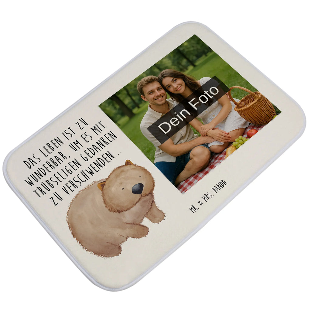 Personalisierte Foto Badematte Wombat Teppich Fürs Bad Mit Eigenem Bild, Badvorleger Mit Bild, Design Badvorleger Mit Eigenem Foto, Foto Badvorleger Für Dusche, Duschvorleger Mit Foto, Saugfähiger Badvorleger Mit Foto, Rutschfester Badvorleger Mit Foto, Badteppich Mit Bild, Firmengeschenk Mit Eigenem Logo, Moderner Badvorleger Mit Bild, Weißer Badvorleger Mit Foto, Badezimmerteppich Mit Foto, Badematte Mit Foto, Badvorleger Mit Foto, Gäste-WC Badvorleger Mit Foto, Badematte mit Foto, Badvorleger Baumwolle Mit Bild, Badezimmer Matte Mit Foto, Schwarzer Badvorleger Mit Bild, Gemusterter Badvorleger Mit Bild, Rechteckiger Badvorleger Mit Bild, Weicher Badvorleger Mit Bild, Badematte selber gestalten, Personaliserter Badvorleger Mit Foto, Badvorleger Mikrofaser Mit Foto, Badvorleger Selbst Gestalten Mit Foto, Badvorleger Mit Wunschbild, Badvorleger Groß Mit Foto, Badmatte Waschbar Mit Foto, Badvorleger Klein Mit Bild, Runder Badvorleger Mit Foto, Badgarnitur Mit Foto, Badezimmermatte Mit Foto, Badvorleger Für Badewanne Mit Bild, Badvorleger Mit Eigenem Foto, Bad Fußmatte Mit Bild, Waschbarer Badvorleger Mit Foto, Vintage Badvorleger Mit Foto, Werbegeschenk Mit Logo, Badvorleger Mit Fotodruck, Werbegeschenk Mit Foto, Badvorleger Mit Eigenem Motiv, Badläufer Mit Bild, Klassischer Badvorleger Mit Foto, Badematten Set Mit Foto, Badematte Rutschfest Mit Foto, Tiermotive, Gute Laune, lustige Sprüche, Tiere, Australien, Spruch, Wombat, Motivation, Das Leben ist schön