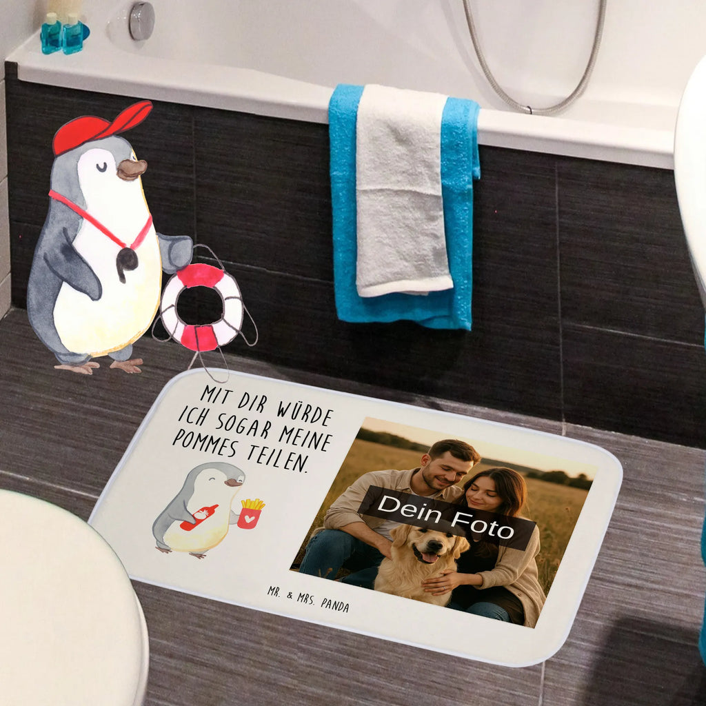 Personalisierte Foto Badematte Pinguin Pommes Design Badvorleger Mit Eigenem Foto, Badematte Mit Foto, Badematte mit Foto, Badvorleger Mit Eigenem Motiv, Vintage Badvorleger Mit Foto, Schwarzer Badvorleger Mit Bild, Badvorleger Mit Eigenem Foto, Teppich Fürs Bad Mit Eigenem Bild, Weißer Badvorleger Mit Foto, Werbegeschenk Mit Logo, Moderner Badvorleger Mit Bild, Badvorleger Selbst Gestalten Mit Foto, Badgarnitur Mit Foto, Bad Fußmatte Mit Bild, Rechteckiger Badvorleger Mit Bild, Personaliserter Badvorleger Mit Foto, Rutschfester Badvorleger Mit Foto, Badmatte Waschbar Mit Foto, Badematte selber gestalten, Badezimmermatte Mit Foto, Badezimmerteppich Mit Foto, Saugfähiger Badvorleger Mit Foto, Badvorleger Mit Bild, Runder Badvorleger Mit Foto, Badläufer Mit Bild, Badvorleger Mikrofaser Mit Foto, Badvorleger Klein Mit Bild, Badezimmer Matte Mit Foto, Badvorleger Groß Mit Foto, Badvorleger Mit Wunschbild, Badematten Set Mit Foto, Werbegeschenk Mit Foto, Badteppich Mit Bild, Weicher Badvorleger Mit Bild, Gäste-WC Badvorleger Mit Foto, Badvorleger Mit Fotodruck, Foto Badvorleger Für Dusche, Duschvorleger Mit Foto, Gemusterter Badvorleger Mit Bild, Badvorleger Baumwolle Mit Bild, Klassischer Badvorleger Mit Foto, Badematte Rutschfest Mit Foto, Waschbarer Badvorleger Mit Foto, Firmengeschenk Mit Eigenem Logo, Badvorleger Für Badewanne Mit Bild, Badvorleger Mit Foto, Liebe, Partner, Freund, Freundin, Ehemann, Ehefrau, Heiraten, Verlobung, Heiratsantrag, Liebesgeschenk, Jahrestag, Hocheitstag, für Männer, Liebesbeweis, Geschenk für Frauen, Hochzeitstag, Mitbringsel, Geschenk für Partner, für Ehemann, Geschenk für Freundin, Valentinstag