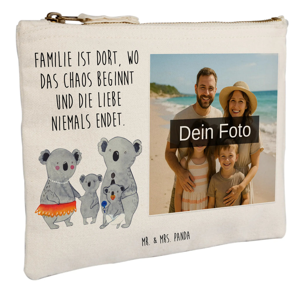 Personalisierte Foto Schminktasche Koala Familie Schminktasche Geschenk Mit Foto, Schminktasche Mit Reißverschluss Und Foto, Schminktasche Reise Mit Foto, Kosmetiktasche Organizer Mit Foto, Reise-Kosmetiktasche Mit Eigenem Motiv, Schminktasche Tiermotiv Mit Eigenem Bild, Schminktasche Mit Wunschfoto, Schminktasche Leder Mit Fotodruck, Personalisierte Schminktasche Mit Foto, Schminktasche Mit Fächern Und Bild, Kosmetiktasche Zum Mitnehmen Mit Bild, Schminktasche Für Mädchen Mit Foto, Kosmetiktasche Damen Mit Bild, Schminktasche Mit Muster Und Foto, Schminktasche Blumen Mit Foto, Stiftetasche Mit Eigenem Foto, Stifteaufbewahrung Mit Bild, Kosmetiktasche Mit Foto, Schminktasche Nachhaltig Mit Bild, Make-Up Tasche Mit Foto, Schminktasche Mit Foto, Schminktasche Für Teenager Mit Bild, Schminktasche Klein Mit Foto, Schminktäschchen Mit Bild, Aufbewahrung Für Schminke Mit Foto, Schminktasche Für Unterwegs Mit Foto, Schminktasche Mit Eigenem Bild, Kulturbeutel Damen Mit Foto, Kosmetiktasche Für Handtasche Mit Foto, Schminktasche Groß Mit Bild, Schminktasche Zum Aufhängen Mit Bild, Schminktasche Stoff Mit Eigenem Foto, Schminkbeutel Mit Fotodruck, Familie, Vatertag, Muttertag, Bruder, Schwester, Mama, Papa, Oma, Opa, Kinder, Koala, Koalas, Geschwister, Familienleben, Family