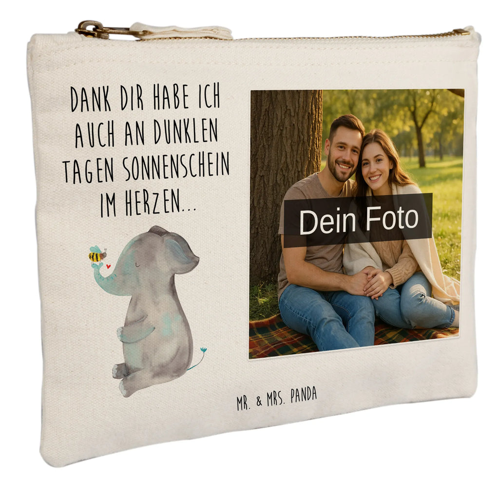 Personalisierte Foto Schminktasche Elefant Biene Schminktasche Mit Fächern Und Bild, Schminktasche Mit Foto, Schminktasche Für Teenager Mit Bild, Schminktasche Blumen Mit Foto, Stiftetasche Mit Eigenem Foto, Stifteaufbewahrung Mit Bild, Schminktasche Klein Mit Foto, Schminktasche Für Mädchen Mit Foto, Schminktasche Nachhaltig Mit Bild, Aufbewahrung Für Schminke Mit Foto, Schminktasche Mit Muster Und Foto, Schminktasche Reise Mit Foto, Schminktasche Stoff Mit Eigenem Foto, Kosmetiktasche Damen Mit Bild, Reise-Kosmetiktasche Mit Eigenem Motiv, Kulturbeutel Damen Mit Foto, Schminkbeutel Mit Fotodruck, Schminktasche Mit Reißverschluss Und Foto, Schminktasche Zum Aufhängen Mit Bild, Schminktasche Tiermotiv Mit Eigenem Bild, Kosmetiktasche Organizer Mit Foto, Make-Up Tasche Mit Foto, Schminktasche Leder Mit Fotodruck, Kosmetiktasche Für Handtasche Mit Foto, Schminktasche Für Unterwegs Mit Foto, Kosmetiktasche Mit Foto, Schminktasche Mit Wunschfoto, Personalisierte Schminktasche Mit Foto, Schminktäschchen Mit Bild, Kosmetiktasche Zum Mitnehmen Mit Bild, Schminktasche Geschenk Mit Foto, Schminktasche Groß Mit Bild, Schminktasche Mit Eigenem Bild, Tiermotive, Gute Laune, lustige Sprüche, Tiere, Liebesgeschenk, Hochzeitsgeschenk, Liebesbeweis, Liebesspruch, Biene, Jahrestag, Heiratsantrag, Liebe, Elefant