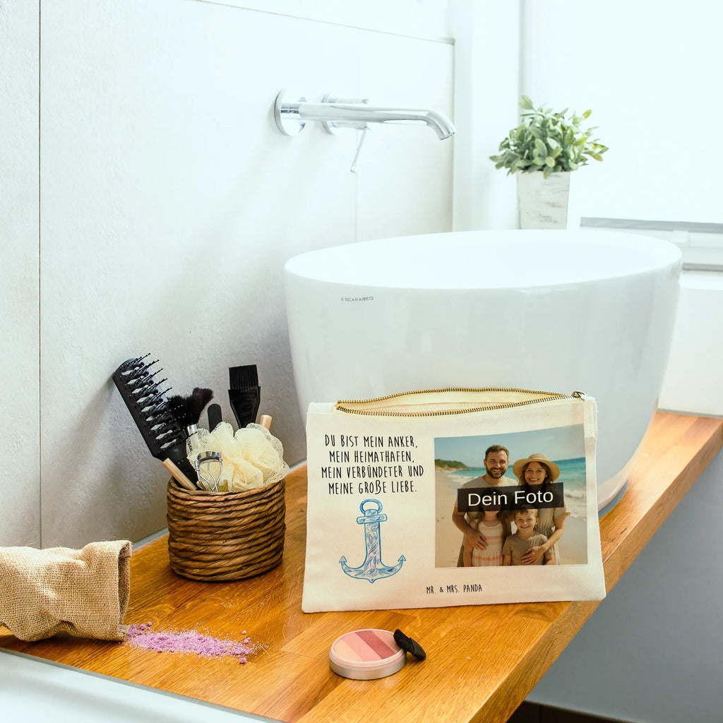 Personalisierte Foto Schminktasche Anker Blau Schminktasche Mit Reißverschluss Und Foto, Make-Up Tasche Mit Foto, Stiftetasche Mit Eigenem Foto, Schminktasche Für Mädchen Mit Foto, Schminktasche Nachhaltig Mit Bild, Kosmetiktasche Damen Mit Bild, Schminktasche Tiermotiv Mit Eigenem Bild, Schminktasche Stoff Mit Eigenem Foto, Schminkbeutel Mit Fotodruck, Kosmetiktasche Zum Mitnehmen Mit Bild, Kosmetiktasche Mit Foto, Kulturbeutel Damen Mit Foto, Aufbewahrung Für Schminke Mit Foto, Schminktasche Mit Fächern Und Bild, Schminktasche Mit Foto, Schminktasche Für Teenager Mit Bild, Schminktasche Für Unterwegs Mit Foto, Schminktasche Blumen Mit Foto, Schminktasche Mit Wunschfoto, Schminktasche Klein Mit Foto, Personalisierte Schminktasche Mit Foto, Schminktasche Mit Eigenem Bild, Schminktasche Mit Muster Und Foto, Schminktasche Groß Mit Bild, Stifteaufbewahrung Mit Bild, Kosmetiktasche Organizer Mit Foto, Schminktäschchen Mit Bild, Reise-Kosmetiktasche Mit Eigenem Motiv, Schminktasche Geschenk Mit Foto, Schminktasche Leder Mit Fotodruck, Schminktasche Reise Mit Foto, Kosmetiktasche Für Handtasche Mit Foto, Schminktasche Zum Aufhängen Mit Bild, Tiermotive, Gute Laune, lustige Sprüche, Tiere