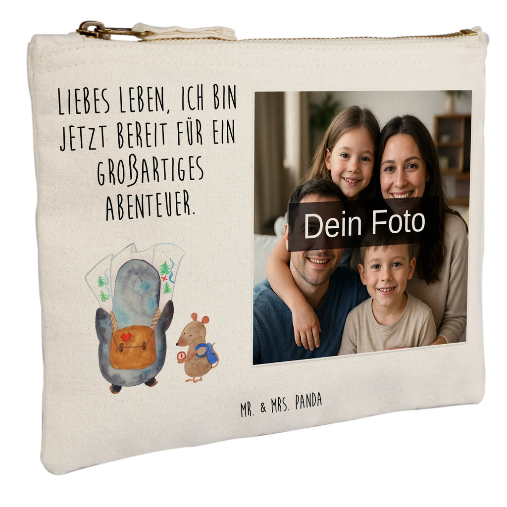 Personalisierte Foto Schminktasche Pinguin & Maus Wanderer Schminktäschchen Mit Bild, Schminktasche Groß Mit Bild, Stifteaufbewahrung Mit Bild, Schminkbeutel Mit Fotodruck, Kulturbeutel Damen Mit Foto, Schminktasche Blumen Mit Foto, Schminktasche Mit Wunschfoto, Schminktasche Leder Mit Fotodruck, Schminktasche Geschenk Mit Foto, Schminktasche Klein Mit Foto, Schminktasche Für Teenager Mit Bild, Stiftetasche Mit Eigenem Foto, Schminktasche Nachhaltig Mit Bild, Schminktasche Mit Reißverschluss Und Foto, Schminktasche Mit Foto, Schminktasche Mit Eigenem Bild, Kosmetiktasche Für Handtasche Mit Foto, Schminktasche Mit Fächern Und Bild, Schminktasche Mit Muster Und Foto, Schminktasche Tiermotiv Mit Eigenem Bild, Schminktasche Zum Aufhängen Mit Bild, Schminktasche Reise Mit Foto, Reise-Kosmetiktasche Mit Eigenem Motiv, Kosmetiktasche Zum Mitnehmen Mit Bild, Schminktasche Stoff Mit Eigenem Foto, Kosmetiktasche Organizer Mit Foto, Kosmetiktasche Damen Mit Bild, Schminktasche Für Mädchen Mit Foto, Personalisierte Schminktasche Mit Foto, Make-Up Tasche Mit Foto, Aufbewahrung Für Schminke Mit Foto, Kosmetiktasche Mit Foto, Schminktasche Für Unterwegs Mit Foto, Pinguin, Wanderlust, Abenteurer, wandern, Roadtrip, Ausflug, Pinguine, Abenteuer