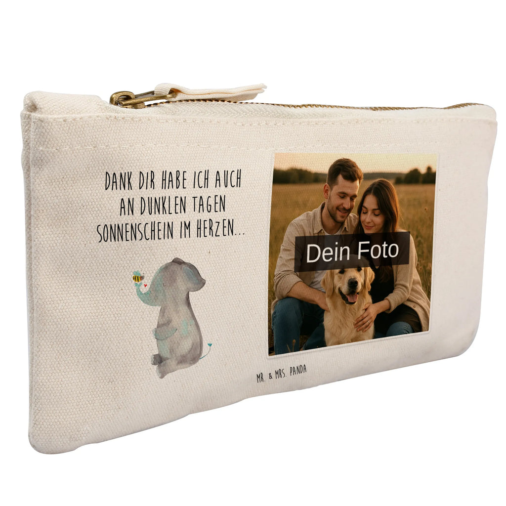 Personalisierte Foto Schminktasche Elefant Biene Schminktasche Mit Fächern Und Bild, Schminktasche Mit Foto, Schminktasche Für Teenager Mit Bild, Schminktasche Blumen Mit Foto, Stiftetasche Mit Eigenem Foto, Stifteaufbewahrung Mit Bild, Schminktasche Klein Mit Foto, Schminktasche Für Mädchen Mit Foto, Schminktasche Nachhaltig Mit Bild, Aufbewahrung Für Schminke Mit Foto, Schminktasche Mit Muster Und Foto, Schminktasche Reise Mit Foto, Schminktasche Stoff Mit Eigenem Foto, Kosmetiktasche Damen Mit Bild, Reise-Kosmetiktasche Mit Eigenem Motiv, Kulturbeutel Damen Mit Foto, Schminkbeutel Mit Fotodruck, Schminktasche Mit Reißverschluss Und Foto, Schminktasche Zum Aufhängen Mit Bild, Schminktasche Tiermotiv Mit Eigenem Bild, Kosmetiktasche Organizer Mit Foto, Make-Up Tasche Mit Foto, Schminktasche Leder Mit Fotodruck, Kosmetiktasche Für Handtasche Mit Foto, Schminktasche Für Unterwegs Mit Foto, Kosmetiktasche Mit Foto, Schminktasche Mit Wunschfoto, Personalisierte Schminktasche Mit Foto, Schminktäschchen Mit Bild, Kosmetiktasche Zum Mitnehmen Mit Bild, Schminktasche Geschenk Mit Foto, Schminktasche Groß Mit Bild, Schminktasche Mit Eigenem Bild, Tiermotive, Gute Laune, lustige Sprüche, Tiere, Liebesgeschenk, Hochzeitsgeschenk, Liebesbeweis, Liebesspruch, Biene, Jahrestag, Heiratsantrag, Liebe, Elefant
