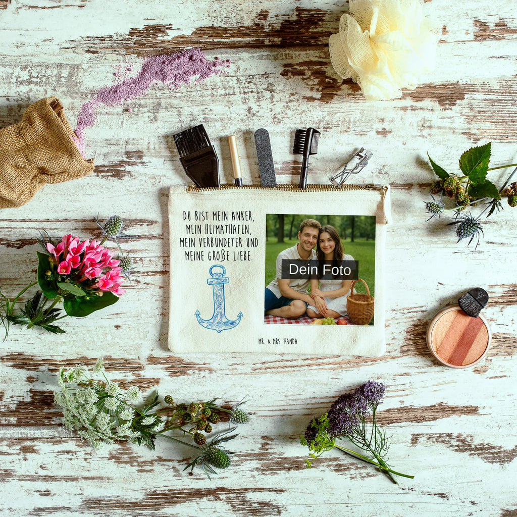 Personalisierte Foto Schminktasche Anker Blau Schminktasche Mit Reißverschluss Und Foto, Make-Up Tasche Mit Foto, Stiftetasche Mit Eigenem Foto, Schminktasche Für Mädchen Mit Foto, Schminktasche Nachhaltig Mit Bild, Kosmetiktasche Damen Mit Bild, Schminktasche Tiermotiv Mit Eigenem Bild, Schminktasche Stoff Mit Eigenem Foto, Schminkbeutel Mit Fotodruck, Kosmetiktasche Zum Mitnehmen Mit Bild, Kosmetiktasche Mit Foto, Kulturbeutel Damen Mit Foto, Aufbewahrung Für Schminke Mit Foto, Schminktasche Mit Fächern Und Bild, Schminktasche Mit Foto, Schminktasche Für Teenager Mit Bild, Schminktasche Für Unterwegs Mit Foto, Schminktasche Blumen Mit Foto, Schminktasche Mit Wunschfoto, Schminktasche Klein Mit Foto, Personalisierte Schminktasche Mit Foto, Schminktasche Mit Eigenem Bild, Schminktasche Mit Muster Und Foto, Schminktasche Groß Mit Bild, Stifteaufbewahrung Mit Bild, Kosmetiktasche Organizer Mit Foto, Schminktäschchen Mit Bild, Reise-Kosmetiktasche Mit Eigenem Motiv, Schminktasche Geschenk Mit Foto, Schminktasche Leder Mit Fotodruck, Schminktasche Reise Mit Foto, Kosmetiktasche Für Handtasche Mit Foto, Schminktasche Zum Aufhängen Mit Bild, Tiermotive, Gute Laune, lustige Sprüche, Tiere