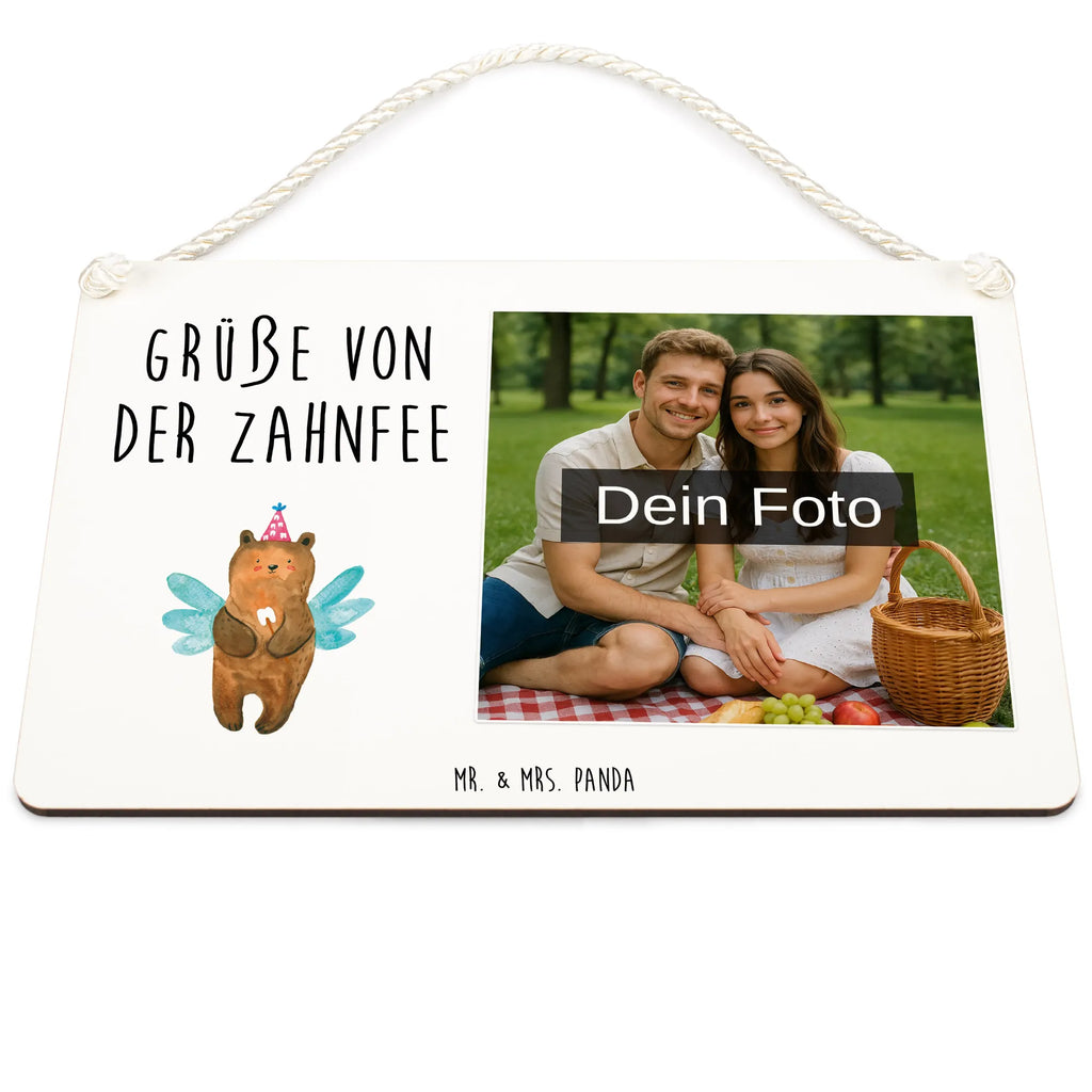 Personalisiertes Foto Deko Schild Bär Zahnfee Deko Schild Mit Fotodruck, Deko Schild Selbst Gestalten Mit Foto, Modernes Deko Schild Mit Wunschfoto, Deko Schild Mit Persönlichem Motiv, Deko Schild Zum Hinstellen Mit Bild, Deko Schild Mit Collage, Deko Schild Mit Eigenem Bild, Kleines Deko Schild Mit Bild, Deko Schild Mit Haustierfoto, Deko Schild Für Küche Mit Wunschfoto, Deko Schild Mit Foto Und Namen, Deko Wandtafel Mit Bild, Deko Schild Mit Urlaubsfoto, Handgemachtes Deko Schild Mit Wunschfoto, Deko Schild Für Balkon Mit Bild, Foto Deko Schild Für Wohnzimmer, Dekoschild Mit Foto Und Text, Rustikales Deko Schild Mit Bild, Vintage Deko Schild Mit Foto, Lustiges Deko Schild Mit Foto, Deko Schild Zum Aufhängen Mit Foto, Deko Schild Mit Foto, Deko Schild Mit Wunschfoto, Fotogeschenk Deko Schild, Deko Schild Für Garten Mit Foto, Türschild Mit Bild, Geschenk Deko Schild Mit Foto, Deko Schild Mit Familienfoto, Großes Deko Schild Mit Foto, Landhausstil Deko Schild Mit Bild, Wandschild Mit Foto, Personalisiertes Deko Schild Mit Foto, Metallschild Mit Wunschfoto, Holzschild Mit Foto, Bär, Teddy, Teddybär, Erster Zahn, Milchzahn, Zahnfee, Fee