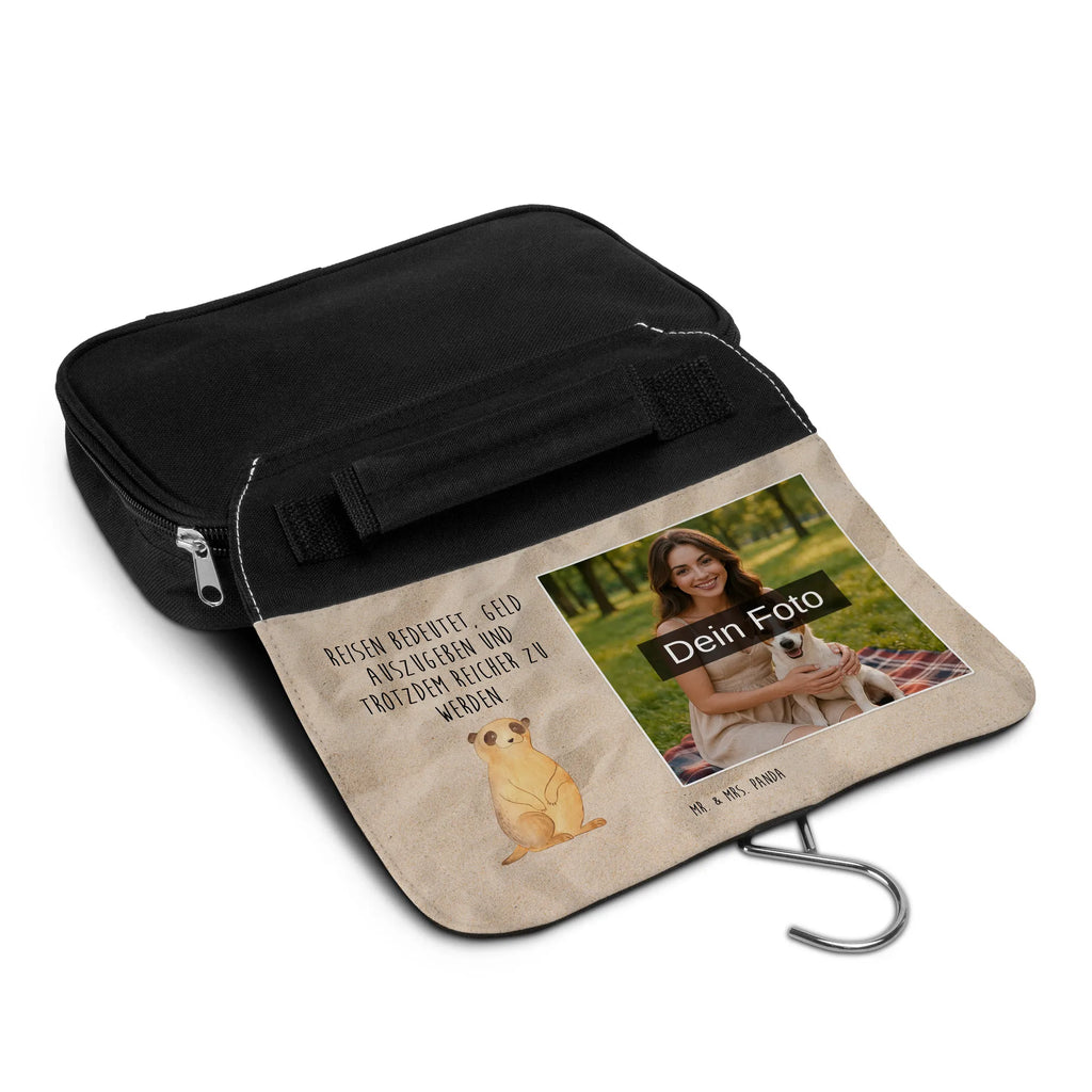 Personalisierter Foto Kulturbeutel Erdmännchen Transparenter Kulturbeutel Mit Foto, Kulturbeutel Mit Familienfoto, Nachhaltiger Kulturbeutel Mit Wunschfoto, Kulturbeutel Groß Mit Foto, Kulturbeutel Für Reisen Mit Foto, Reisebeutel Mit Foto, Kulturbeutel Kinder Mit Wunschfoto, Kulturbeutel Set Mit Wunschfoto, Kulturbeutel Mit Spiegel Und Wunschbild, Kulturbeutel Mit Haustierfoto, Kulturbeutel Als Geschenk Mit Wunschfoto, Kulturbeutel Mit Kinderbild, Kunststoff Kulturbeutel Mit Foto, Necessaire Mit Bild, Toilettentasche Mit Wunschbild, Kulturbeutel Herren Mit Bild, Kompakter Kulturbeutel Mit Wunschfoto, Kulturbeutel Baumwolle Mit Wunschbild, Kulturbeutel Mit Foto, Fotogeschenk Kulturbeutel, Wasserdichter Kulturbeutel Mit Bild, Kulturbeutel Mit Urlaubserinnerung, Kulturtasche Mit Bild, Kulturbeutel Mit Reißverschluss Und Foto, Kulturbeutel Mit Fächern Und Foto, Kosmetiktasche Mit Foto, Kulturbeutel Stoff Mit Foto, Filz Kulturbeutel Mit Wunschbild, Personalisierter Kulturbeutel Mit Wunschfoto, Kulturbeutel Selbst Gestalten Mit Foto, Kulturbeutel Mit Haken Und Bild, Leder Kulturbeutel Mit Foto, Kulturbeutel Klein Mit Bild, Waschbeutel Mit Eigenem Foto, Kulturbeutel Damen Mit Foto, Kulturbeutel Zum Aufhängen Mit Foto, Afrika, Wildtiere, Erdmännchen, Reisen, Weltreise, Traveling, Afrikareise, Roadtrip, Spruch