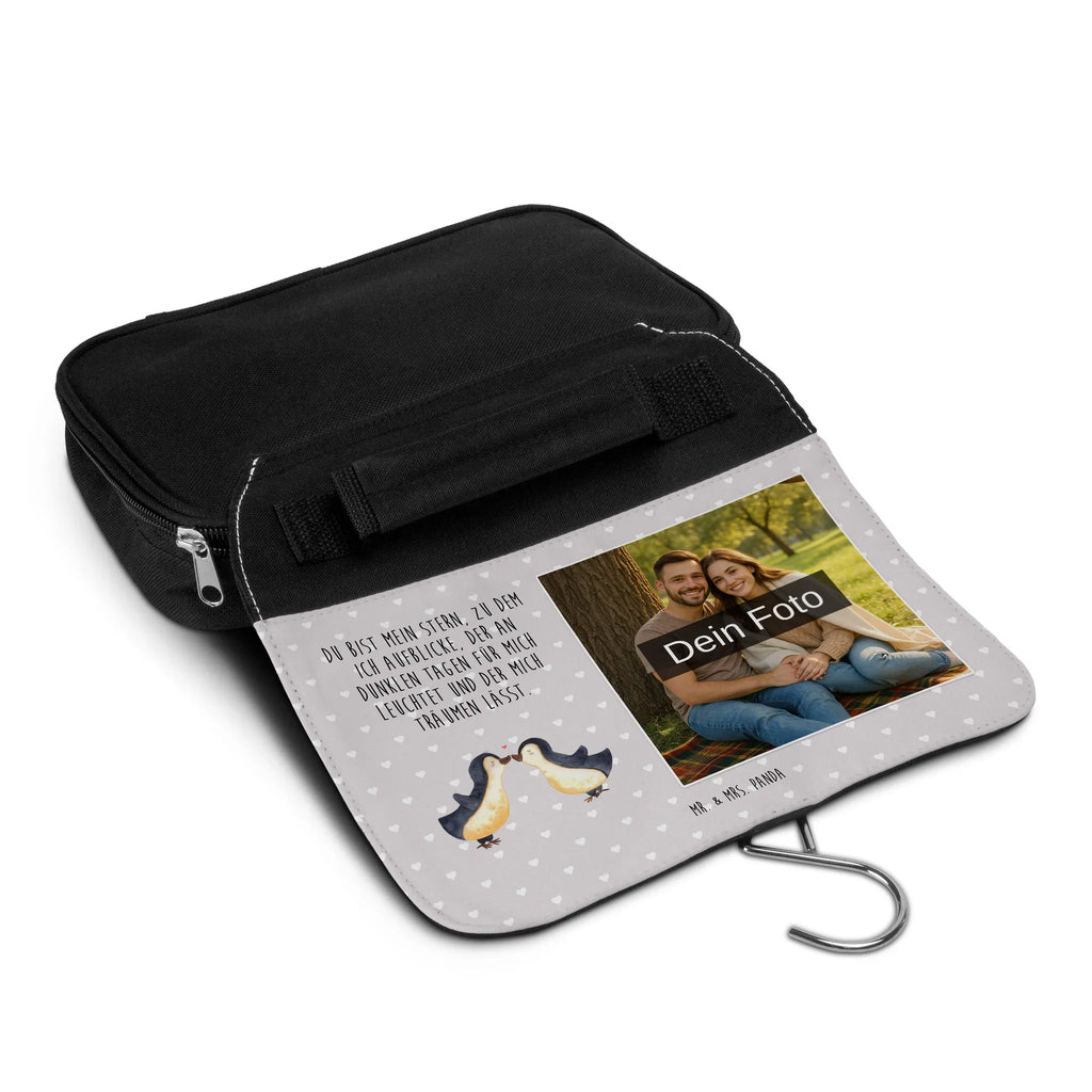 Personalisierter Foto Kulturbeutel Pinguin Liebe Kulturbeutel Klein Mit Bild, Kulturbeutel Set Mit Wunschfoto, Waschbeutel Mit Eigenem Foto, Fotogeschenk Kulturbeutel, Kulturbeutel Mit Foto, Nachhaltiger Kulturbeutel Mit Wunschfoto, Kompakter Kulturbeutel Mit Wunschfoto, Kulturbeutel Mit Reißverschluss Und Foto, Wasserdichter Kulturbeutel Mit Bild, Kulturbeutel Mit Haken Und Bild, Kulturbeutel Selbst Gestalten Mit Foto, Kulturbeutel Groß Mit Foto, Kulturbeutel Zum Aufhängen Mit Foto, Kulturbeutel Als Geschenk Mit Wunschfoto, Kulturbeutel Mit Spiegel Und Wunschbild, Kosmetiktasche Mit Foto, Kulturbeutel Für Reisen Mit Foto, Toilettentasche Mit Wunschbild, Kulturbeutel Mit Familienfoto, Kulturbeutel Mit Urlaubserinnerung, Filz Kulturbeutel Mit Wunschbild, Transparenter Kulturbeutel Mit Foto, Kulturbeutel Damen Mit Foto, Kulturbeutel Stoff Mit Foto, Kulturtasche Mit Bild, Leder Kulturbeutel Mit Foto, Necessaire Mit Bild, Kulturbeutel Kinder Mit Wunschfoto, Personalisierter Kulturbeutel Mit Wunschfoto, Kulturbeutel Herren Mit Bild, Kulturbeutel Mit Kinderbild, Reisebeutel Mit Foto, Kulturbeutel Mit Haustierfoto, Kulturbeutel Mit Fächern Und Foto, Kunststoff Kulturbeutel Mit Foto, Kulturbeutel Baumwolle Mit Wunschbild, Liebe, Partner, Freund, Freundin, Ehemann, Ehefrau, Heiraten, Verlobung, Heiratsantrag, Liebesgeschenk, Jahrestag, Hocheitstag, Pinguin Liebe, Liebesbeweis, Geschenk Freund, Paar, Pinguin Paar, Gastgeschenk, Pärchen. Liebespaar, Liebesspruch, Pinguine, Geschenkidee, Geschenk Hochzeitstag, Verlobte, Pinguin, Hochzeit, Pinguinpaar, Love, Hochzeitstag, Verlobter, Geschenk Freundin