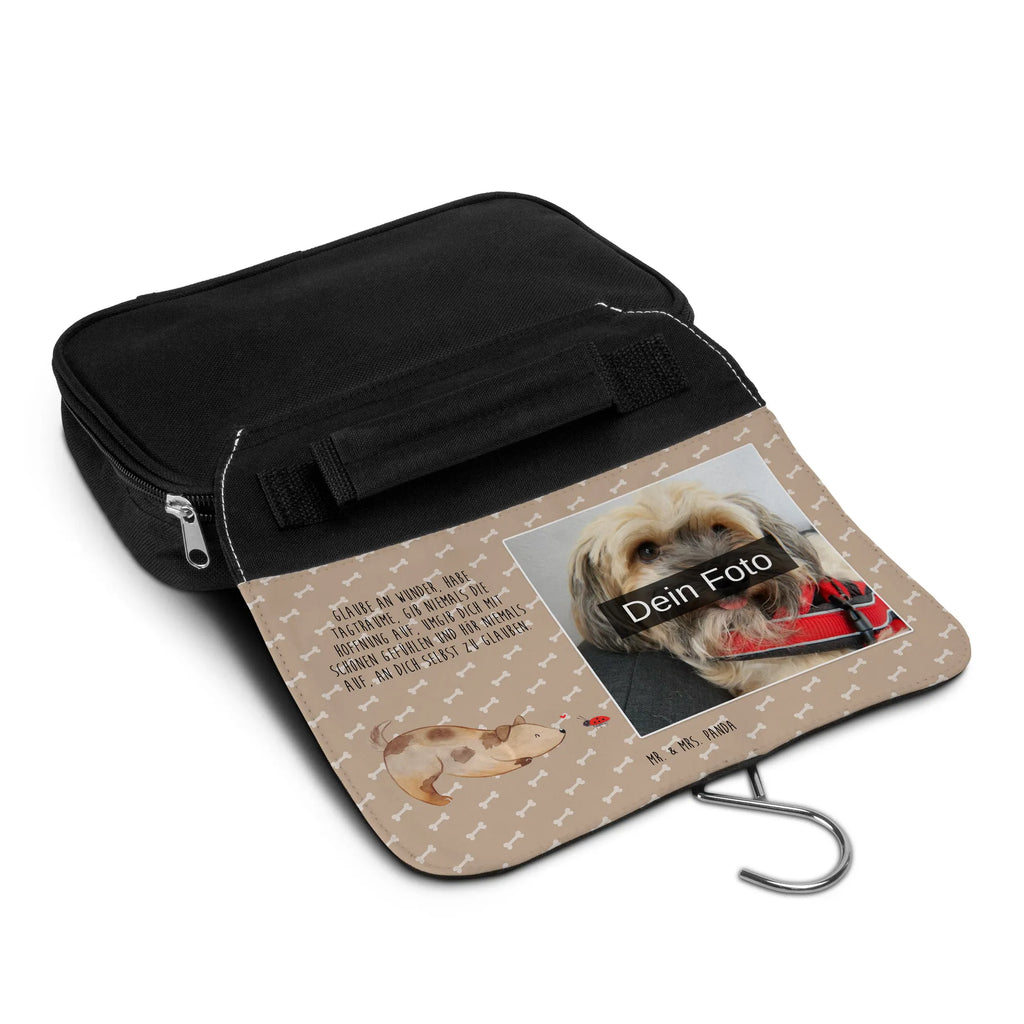 Personalisierter Foto Kulturbeutel Hund Marienkäfer Leder Kulturbeutel Mit Foto, Wasserdichter Kulturbeutel Mit Bild, Filz Kulturbeutel Mit Wunschbild, Waschbeutel Mit Eigenem Foto, Kulturbeutel Herren Mit Bild, Kulturbeutel Mit Fächern Und Foto, Kunststoff Kulturbeutel Mit Foto, Reisebeutel Mit Foto, Kulturbeutel Damen Mit Foto, Kulturbeutel Klein Mit Bild, Kulturbeutel Mit Haken Und Bild, Kulturbeutel Set Mit Wunschfoto, Nachhaltiger Kulturbeutel Mit Wunschfoto, Kulturbeutel Baumwolle Mit Wunschbild, Transparenter Kulturbeutel Mit Foto, Personalisierter Kulturbeutel Mit Wunschfoto, Kulturbeutel Stoff Mit Foto, Kulturbeutel Kinder Mit Wunschfoto, Kulturbeutel Selbst Gestalten Mit Foto, Toilettentasche Mit Wunschbild, Kulturbeutel Mit Familienfoto, Kulturbeutel Mit Haustierfoto, Kulturbeutel Zum Aufhängen Mit Foto, Kompakter Kulturbeutel Mit Wunschfoto, Kulturbeutel Mit Foto, Kulturbeutel Mit Urlaubserinnerung, Fotogeschenk Kulturbeutel, Kosmetiktasche Mit Foto, Kulturtasche Mit Bild, Kulturbeutel Mit Spiegel Und Wunschbild, Necessaire Mit Bild, Kulturbeutel Mit Reißverschluss Und Foto, Kulturbeutel Für Reisen Mit Foto, Kulturbeutel Groß Mit Foto, Kulturbeutel Mit Kinderbild, Kulturbeutel Als Geschenk Mit Wunschfoto, Hund, Hundemotiv, Haustier, Hunderasse, Tierliebhaber, Hundebesitzer, Sprüche, Hundespruch, Marienkäfer, Hunde, Mischling, Mischlinghund
