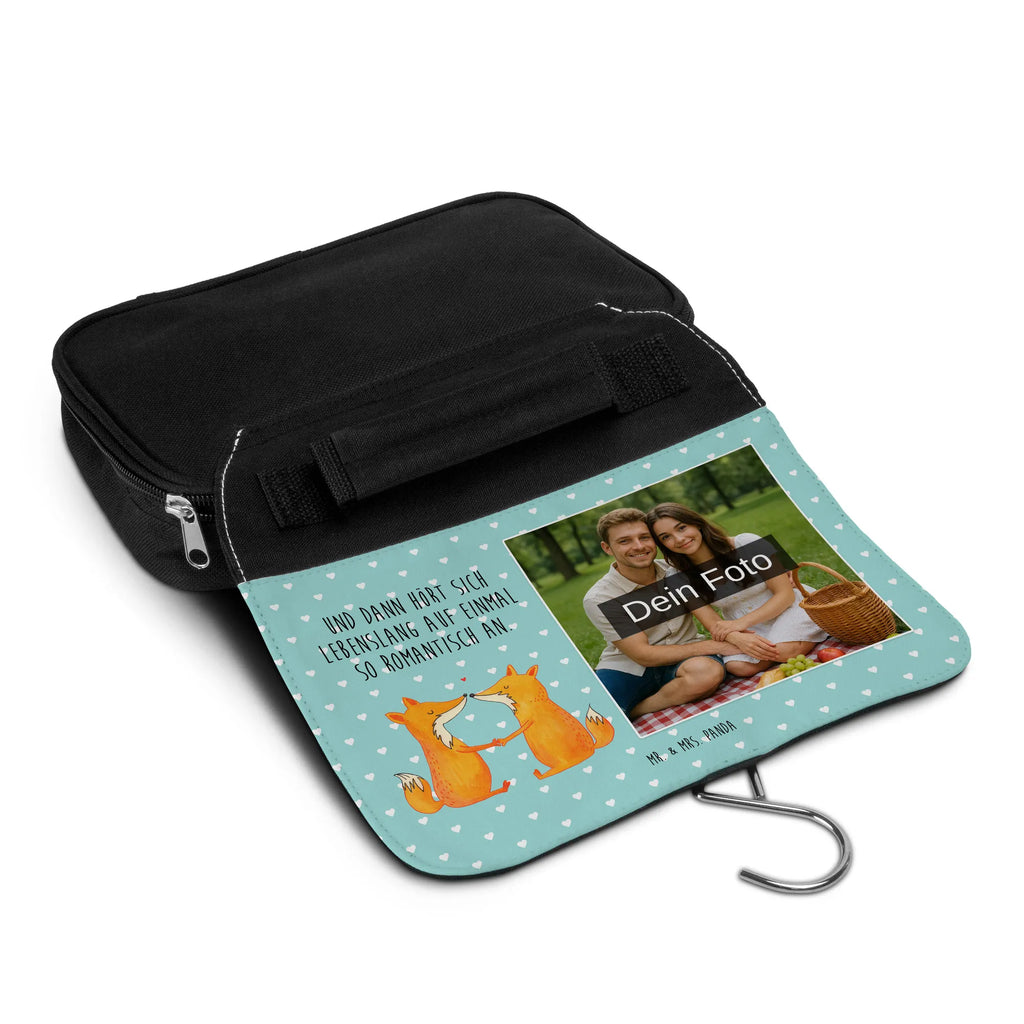 Personalisierter Foto Kulturbeutel Füchse Liebe Kulturbeutel Für Reisen Mit Foto, Reisebeutel Mit Foto, Kulturbeutel Selbst Gestalten Mit Foto, Kulturbeutel Mit Foto, Kosmetiktasche Mit Foto, Wasserdichter Kulturbeutel Mit Bild, Kulturbeutel Mit Urlaubserinnerung, Kulturbeutel Zum Aufhängen Mit Foto, Kunststoff Kulturbeutel Mit Foto, Kulturbeutel Set Mit Wunschfoto, Kulturbeutel Mit Kinderbild, Kulturbeutel Mit Haken Und Bild, Kompakter Kulturbeutel Mit Wunschfoto, Kulturbeutel Damen Mit Foto, Kulturbeutel Mit Haustierfoto, Kulturbeutel Herren Mit Bild, Transparenter Kulturbeutel Mit Foto, Kulturbeutel Mit Fächern Und Foto, Kulturbeutel Klein Mit Bild, Nachhaltiger Kulturbeutel Mit Wunschfoto, Kulturbeutel Baumwolle Mit Wunschbild, Kulturbeutel Mit Familienfoto, Kulturbeutel Mit Reißverschluss Und Foto, Necessaire Mit Bild, Fotogeschenk Kulturbeutel, Waschbeutel Mit Eigenem Foto, Leder Kulturbeutel Mit Foto, Kulturbeutel Mit Spiegel Und Wunschbild, Kulturbeutel Als Geschenk Mit Wunschfoto, Kulturbeutel Groß Mit Foto, Kulturbeutel Stoff Mit Foto, Kulturbeutel Kinder Mit Wunschfoto, Filz Kulturbeutel Mit Wunschbild, Toilettentasche Mit Wunschbild, Personalisierter Kulturbeutel Mit Wunschfoto, Kulturtasche Mit Bild, Fuchs, Ehemann, Fox, Paar, Verlobte, Liebespaar, Freundin, Ehefrau, Ehe, Partner, Liebe, Freund, Füchse, Liebesbeweis