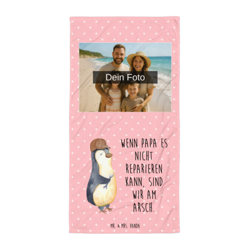 Foto XL Handtuch Wenn Papa es nicht reparieren kann, sind wir am Arsch Handtuch Übergröße Mit Fotodruck, Handtuch XL Für Frauen Mit Wunschbild, Design Handtuch XL Mit Wunschfoto, Handtuch XL Für Sauna Mit Wunschfoto, Handtuch XL Mit Kinderbild, Badehandtuch XL Mit Eigenem Foto, Handtuch XL Mit Familienfoto, Handtuch 100x180 Mit Foto, Hochwertiges Fotohandtuch XL, Personalisiertes XL Handtuch Mit Bild, Handtuch XL Für Strand Mit Foto, Handtuch XL Mit Haustierfoto, Handtuch XL Als Geschenk Mit Wunschfoto, Persönliches Handtuch XL Mit Foto, XL Handtuch Mit Foto, Wellnesshandtuch XL Mit Bild, Handtuch XL Für Männer Mit Foto, Sporthandtuch XL Mit Foto, Handtuch XL Mit Urlaubsfoto, Handtuch Extra Groß Mit Bild, Mikrofaser Handtuch XL Mit Wunschbild, Duschtuch XL Mit Wunschbild, Saunatuch XL Mit Foto, Großes Handtuch Mit Wunschfoto, Fotohandtuch XL Für Paare, Handtuch 80x200 Mit Wunschfoto, Handtuch XL Für Kinder Mit Bild, Bio Baumwollhandtuch Mit Fotodruck, Handtuch XL Als Hochzeitsgeschenk Mit Bild, Baumwollhandtuch XL Mit Foto, Familie, Vatertag, Muttertag, Bruder, Schwester, Mama, Papa, Oma, Opa, Bester Papa der Welt, Geschenk Papa, Vater