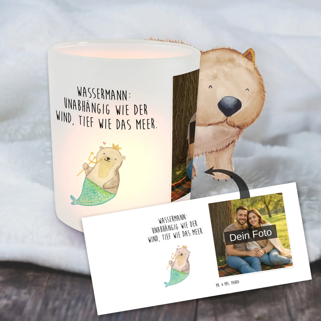 Personalisiertes Foto Windlicht Wassermann Astrologie Foto Teelichthalter, Windlicht Balkon, Teelichthalter mit Foto, Windlicht Geschenk, Windlicht Romantisch, Windlichter mit Foto, Windlicht Groß, Windlicht Boho, Windlicht Wohnzimmer, Windlicht Kerzenhalter, Windlicht Garten mit Foto, Windlicht Klein, Windlicht mit Foto, Teelichthalter Outdoor mit Foto, Windlicht Outdoor, Windlicht Terrasse, Windlicht Glas mit Wunschfoto, Windlicht Für Draußen, Teelicht Glas mit Foto, Windlicht Design, Teelichthalter für draußen selber gestalten, Windlicht Handgemacht, Teelichthalter mit Wunschfoto, Windlicht Draußen selber gestalten, Windlicht Nachhaltig, Windlicht Modern, Windlicht Skandinavisch, Windlicht Laterne, Windlicht Vintage mit Foto, Windlicht Dekoration mit Foto, Tierkreiszeichen, Sternzeichen, Horoskop, Astrologie, Aszendent, Geschenk, Geburtstagsgeschenk, Wassermann