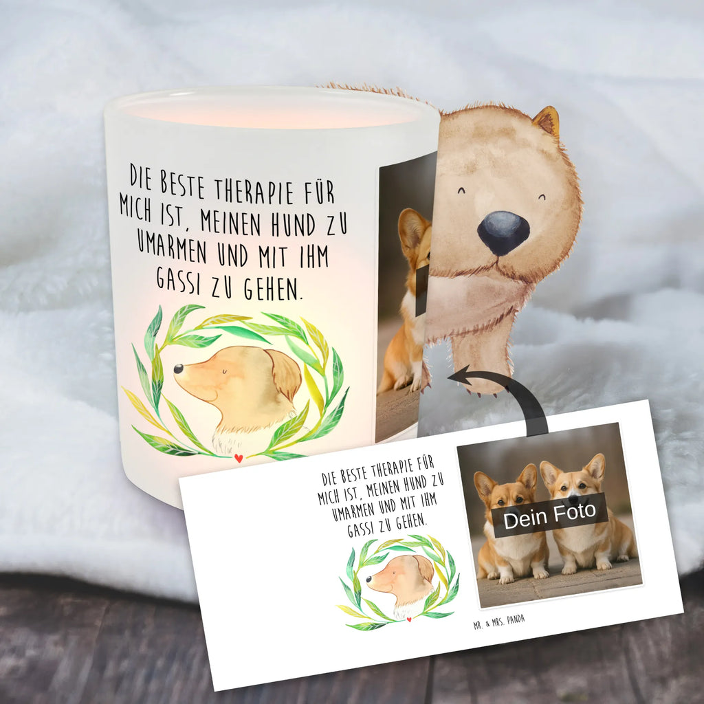 Personalisiertes Foto Windlicht Hund Blumen Windlicht mit Foto, Windlichter mit Foto, Windlicht Glas mit Wunschfoto, Windlicht Vintage mit Foto, Windlicht Draußen selber gestalten, Windlicht Garten mit Foto, Windlicht Dekoration mit Foto, Windlicht Modern, Windlicht Design, Windlicht Kerzenhalter, Windlicht Groß, Windlicht Klein, Windlicht Für Draußen, Windlicht Laterne, Windlicht Romantisch, Windlicht Skandinavisch, Windlicht Boho, Windlicht Handgemacht, Windlicht Nachhaltig, Windlicht Geschenk, Windlicht Wohnzimmer, Windlicht Balkon, Windlicht Terrasse, Windlicht Outdoor, Teelichthalter mit Foto, Teelicht Glas mit Foto, Teelichthalter Outdoor mit Foto, Teelichthalter für draußen selber gestalten, Teelichthalter mit Wunschfoto, Foto Teelichthalter, Hund, Hundemotiv, Haustier, Hunderasse, Tierliebhaber, Hundebesitzer, Sprüche, Ranke, Therapie, Selbsttherapie, Hundeliebe, Hundeglück, Hunde