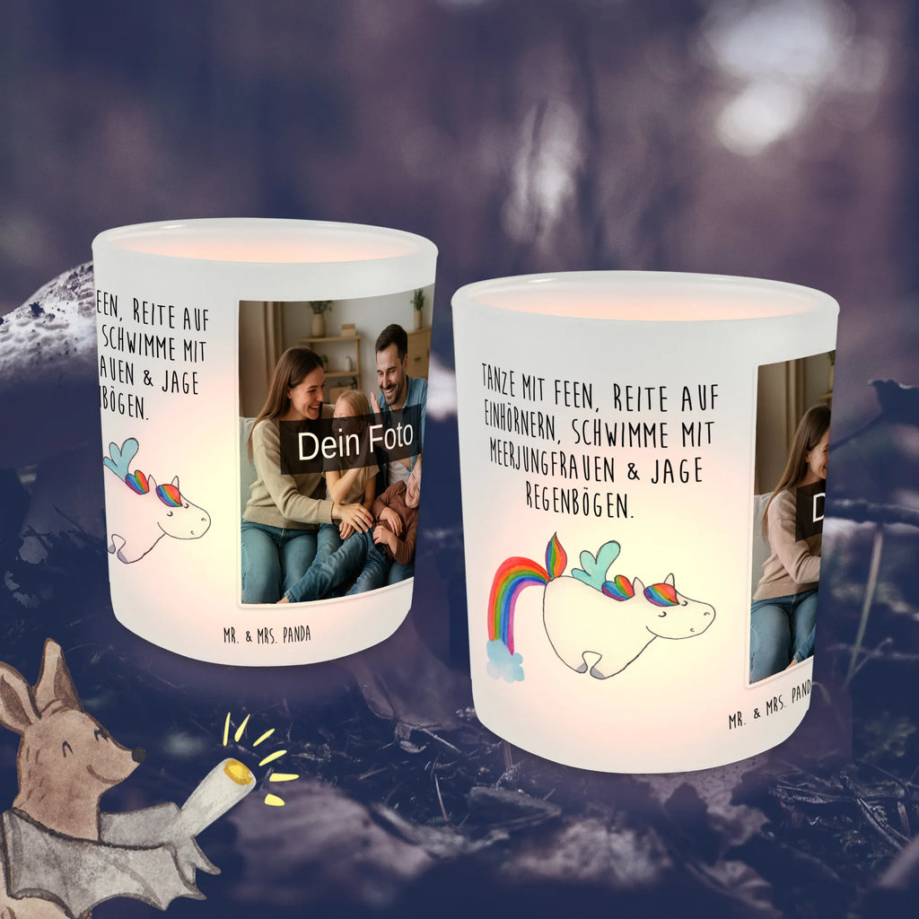 Personalisiertes Foto Windlicht Einhorn Fliegendes Pferd Teelichthalter mit Wunschfoto, Windlicht Draußen selber gestalten, Teelichthalter für draußen selber gestalten, Foto Teelichthalter, Windlicht Handgemacht, Windlicht Dekoration mit Foto, Windlicht Garten mit Foto, Windlicht Kerzenhalter, Windlicht Romantisch, Windlichter mit Foto, Windlicht Boho, Windlicht Terrasse, Windlicht mit Foto, Windlicht Skandinavisch, Windlicht Wohnzimmer, Windlicht Balkon, Windlicht Geschenk, Windlicht Nachhaltig, Windlicht Design, Teelichthalter Outdoor mit Foto, Teelicht Glas mit Foto, Windlicht Vintage mit Foto, Windlicht Modern, Windlicht Outdoor, Windlicht Glas mit Wunschfoto, Windlicht Klein, Teelichthalter mit Foto, Windlicht Groß, Windlicht Für Draußen, Windlicht Laterne, Einhorn, Einhörner, Einhorn Deko, Unicorn, Glitzer, Realität, Erwachsenwerden, Regenbogen, Spielen
