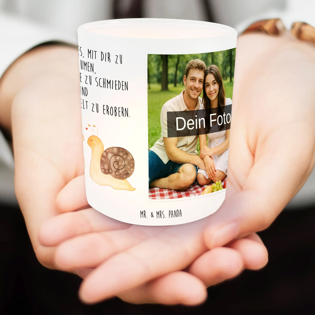 Personalisiertes Foto Windlicht Schnecken Liebe Windlichter mit Foto, Windlicht Nachhaltig, Foto Teelichthalter, Teelichthalter mit Wunschfoto, Teelicht Glas mit Foto, Windlicht Wohnzimmer, Windlicht Balkon, Windlicht Boho, Windlicht Laterne, Windlicht Vintage mit Foto, Windlicht Modern, Windlicht Groß, Windlicht Skandinavisch, Windlicht Outdoor, Windlicht Garten mit Foto, Windlicht Design, Teelichthalter Outdoor mit Foto, Windlicht Klein, Windlicht Kerzenhalter, Windlicht Romantisch, Windlicht Handgemacht, Windlicht Dekoration mit Foto, Teelichthalter für draußen selber gestalten, Windlicht mit Foto, Teelichthalter mit Foto, Windlicht Für Draußen, Windlicht Terrasse, Windlicht Geschenk, Windlicht Glas mit Wunschfoto, Windlicht Draußen selber gestalten, Liebe, Partner, Freund, Freundin, Ehemann, Ehefrau, Heiraten, Verlobung, Heiratsantrag, Liebesgeschenk, Jahrestag, Hocheitstag