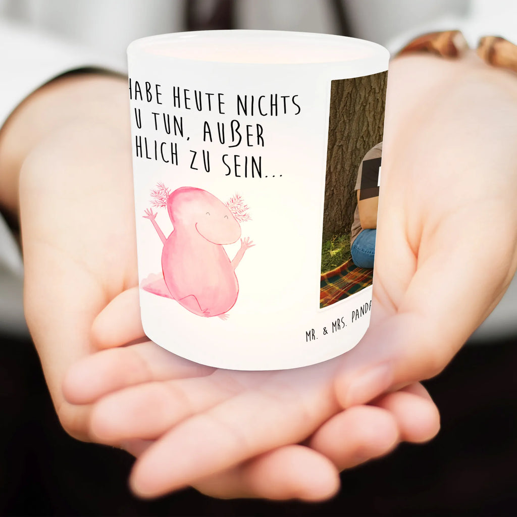 Personalisiertes Foto Windlicht Axolotl Hurra Windlicht Balkon, Windlicht Nachhaltig, Windlicht Terrasse, Windlicht Skandinavisch, Windlicht Klein, Windlicht Vintage mit Foto, Windlicht Kerzenhalter, Foto Teelichthalter, Windlicht mit Foto, Windlicht Draußen selber gestalten, Windlicht Design, Windlichter mit Foto, Teelichthalter für draußen selber gestalten, Windlicht Outdoor, Windlicht Garten mit Foto, Windlicht Handgemacht, Windlicht Wohnzimmer, Teelicht Glas mit Foto, Windlicht Laterne, Teelichthalter mit Wunschfoto, Windlicht Boho, Windlicht Dekoration mit Foto, Windlicht Geschenk, Teelichthalter Outdoor mit Foto, Teelichthalter mit Foto, Windlicht Glas mit Wunschfoto, Windlicht Romantisch, Windlicht Modern, Windlicht Für Draußen, Windlicht Groß, Axolotl, Molch, Axolot, fröhlich, Spaß, Freude, Lurche, Motivation, Schwanzlurch, Zufriedenheit, Lurch