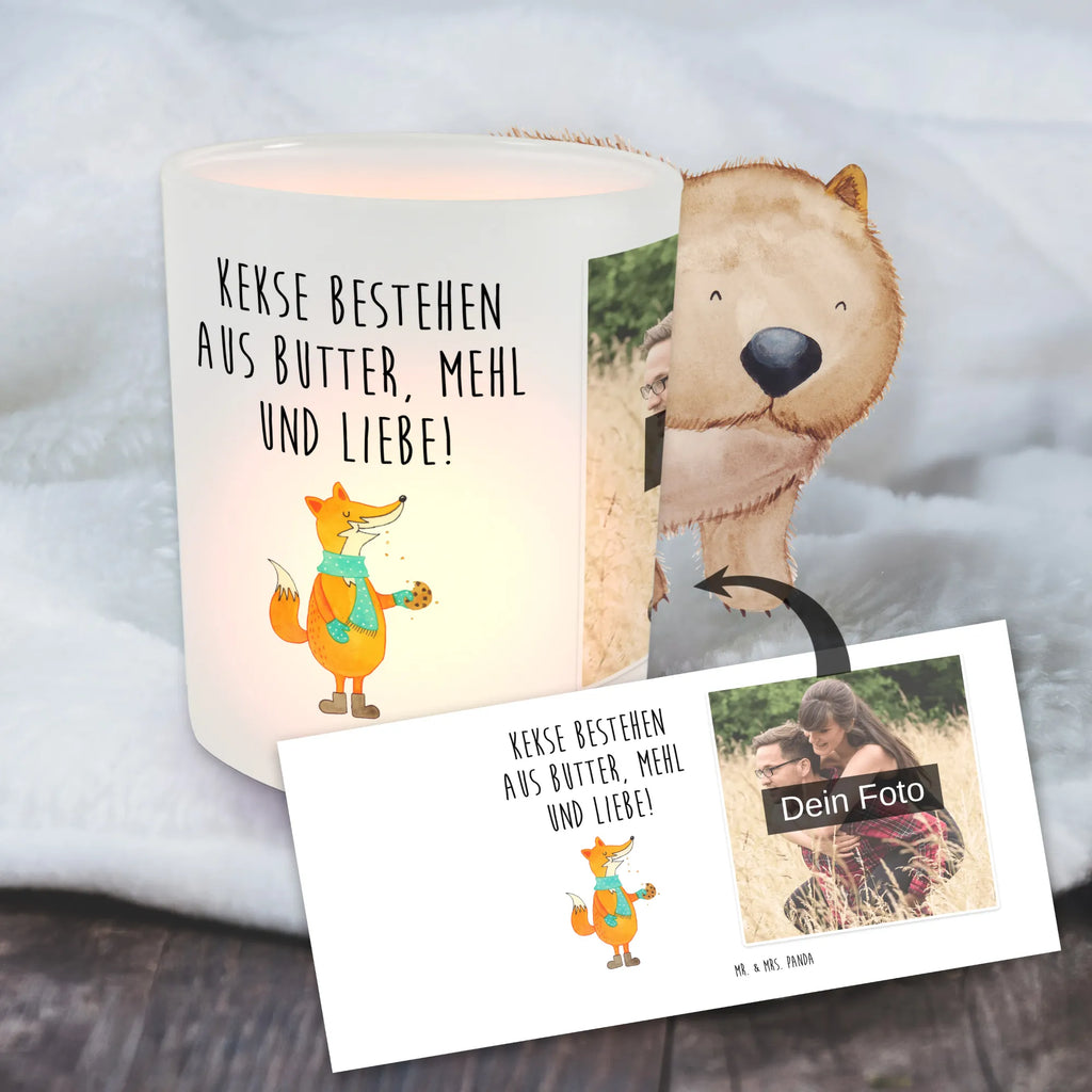 Personalisiertes Foto Windlicht Fuchs Keks Windlicht Outdoor, Windlicht Design, Windlicht Kerzenhalter, Windlicht Klein, Windlicht Nachhaltig, Windlicht Groß, Windlicht Skandinavisch, Teelichthalter Outdoor mit Foto, Windlicht Für Draußen, Windlicht Boho, Foto Teelichthalter, Windlicht Vintage mit Foto, Windlicht Handgemacht, Teelichthalter für draußen selber gestalten, Windlicht Geschenk, Teelichthalter mit Foto, Windlicht Glas mit Wunschfoto, Windlicht Draußen selber gestalten, Windlicht Modern, Windlichter mit Foto, Teelicht Glas mit Foto, Windlicht mit Foto, Windlicht Wohnzimmer, Windlicht Dekoration mit Foto, Teelichthalter mit Wunschfoto, Windlicht Balkon, Windlicht Terrasse, Windlicht Laterne, Windlicht Garten mit Foto, Windlicht Romantisch, Fuchs, Backen Spruch, Liebe, Plätzchen, Weihnachtszeit, Küche Deko, Kekse, Füchse, Winter