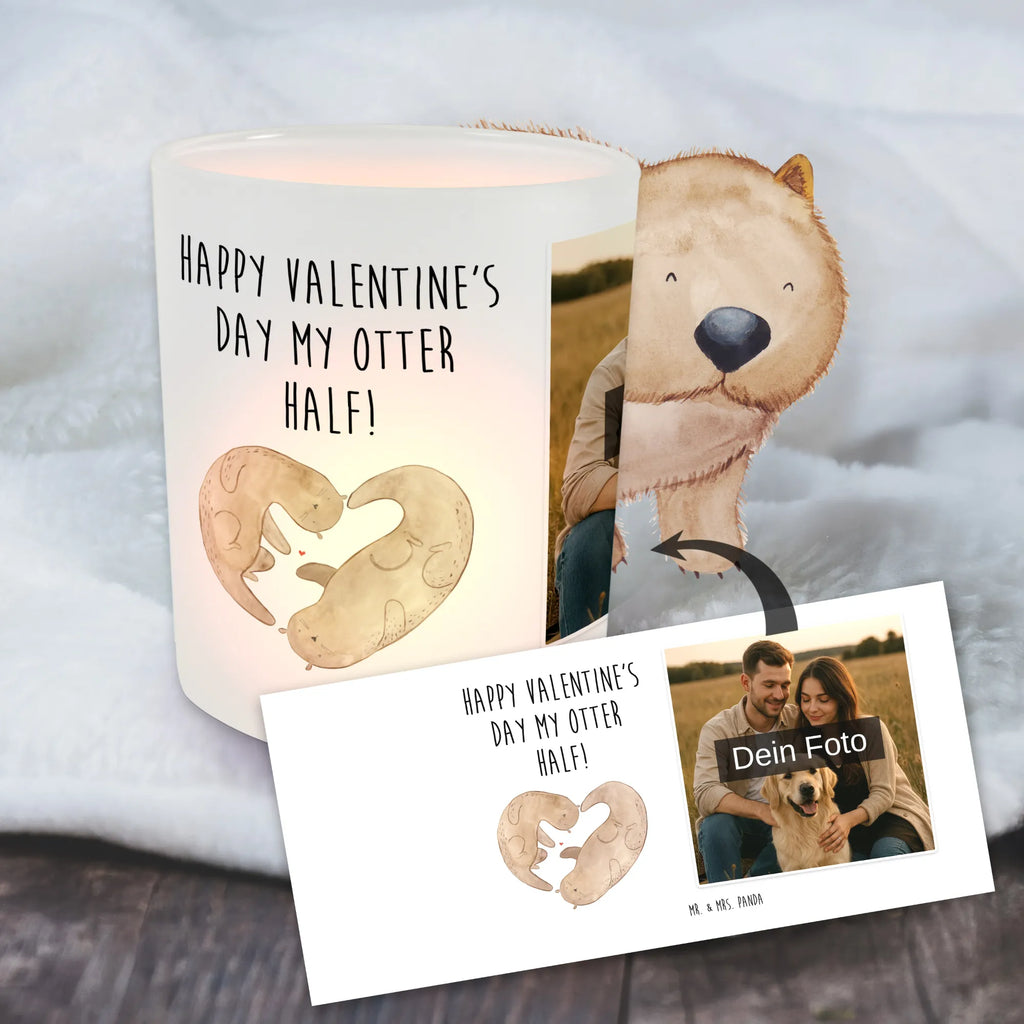 Personalisiertes Foto Windlicht Otter Valentine Windlicht Skandinavisch, Windlicht Laterne, Windlicht Dekoration mit Foto, Teelichthalter mit Foto, Windlicht Romantisch, Teelicht Glas mit Foto, Windlicht Outdoor, Windlicht Garten mit Foto, Windlicht Balkon, Windlicht Für Draußen, Teelichthalter für draußen selber gestalten, Windlicht Draußen selber gestalten, Teelichthalter Outdoor mit Foto, Windlicht Design, Windlicht Kerzenhalter, Windlicht Glas mit Wunschfoto, Windlicht Vintage mit Foto, Windlicht Geschenk, Windlicht Terrasse, Windlicht mit Foto, Teelichthalter mit Wunschfoto, Windlicht Klein, Windlicht Wohnzimmer, Windlichter mit Foto, Windlicht Handgemacht, Foto Teelichthalter, Windlicht Nachhaltig, Windlicht Modern, Windlicht Groß, Windlicht Boho, Liebe, Partner, Freund, Freundin, Ehemann, Ehefrau, Heiraten, Verlobung, Heiratsantrag, Liebesgeschenk, Jahrestag, Hocheitstag, Mitbringsel, Geschenk für Frauen, Liebesbeweis, Valentinstag, Geschenk für Partner, für Männer, für Ehemann, Hochzeitstag, Geschenk für Freundin