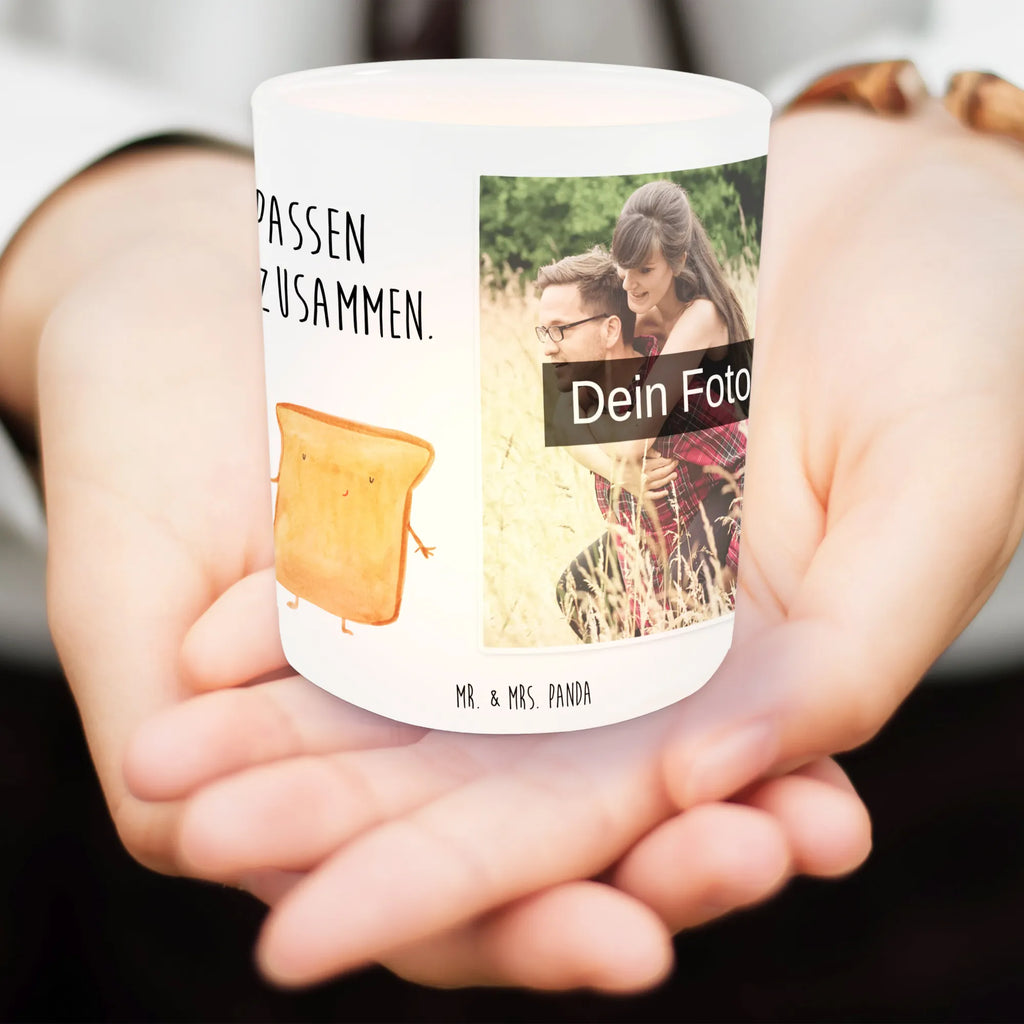 Personalisiertes Foto Windlicht Avocado Toast Windlichter mit Foto, Windlicht Vintage mit Foto, Foto Teelichthalter, Windlicht Laterne, Windlicht Design, Windlicht Nachhaltig, Teelichthalter für draußen selber gestalten, Windlicht Klein, Windlicht Groß, Windlicht Wohnzimmer, Windlicht Garten mit Foto, Teelichthalter Outdoor mit Foto, Windlicht Modern, Windlicht Geschenk, Windlicht Für Draußen, Windlicht Glas mit Wunschfoto, Teelichthalter mit Wunschfoto, Windlicht Boho, Windlicht Skandinavisch, Teelicht Glas mit Foto, Windlicht Balkon, Windlicht Romantisch, Windlicht mit Foto, Teelichthalter mit Foto, Windlicht Kerzenhalter, Windlicht Dekoration mit Foto, Windlicht Outdoor, Windlicht Draußen selber gestalten, Windlicht Terrasse, Windlicht Handgemacht, Avocado, Veggie, Vegan, Gesund, Freundin, Pärchen, Jahrestagsgeschenk, Toast, Freund, Verlobt, Liebespaar, Jahrestag, Hochzeit, Toastbrot, Hochzeitsgeschenk, Verlobungsparty
