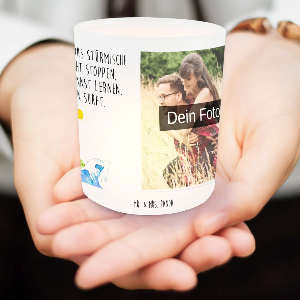 Personalisiertes Foto Windlicht Pinguin Surfer Teelichthalter mit Foto, Windlicht Skandinavisch, Windlicht Groß, Windlicht Handgemacht, Windlicht Design, Windlicht Für Draußen, Windlicht Nachhaltig, Windlicht Modern, Windlicht Laterne, Windlicht Romantisch, Windlicht Garten mit Foto, Windlicht Vintage mit Foto, Teelicht Glas mit Foto, Windlicht mit Foto, Windlicht Terrasse, Teelichthalter für draußen selber gestalten, Windlicht Wohnzimmer, Windlicht Draußen selber gestalten, Windlicht Boho, Windlicht Outdoor, Windlicht Dekoration mit Foto, Teelichthalter Outdoor mit Foto, Teelichthalter mit Wunschfoto, Windlicht Klein, Windlicht Glas mit Wunschfoto, Windlicht Kerzenhalter, Windlicht Geschenk, Windlicht Balkon, Windlichter mit Foto, Foto Teelichthalter, Pinguin, Wellen reiten, Surfer, Hawaii, Pinguine, Portugal, surfen, Urlaub, Wellen