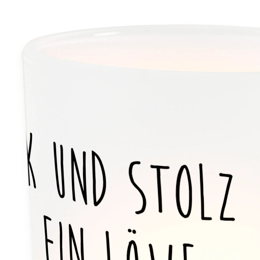 Personalisiertes Foto Windlicht Sternzeichen Löwe Windlicht mit Foto, Windlichter mit Foto, Windlicht Glas mit Wunschfoto, Windlicht Vintage mit Foto, Windlicht Draußen selber gestalten, Windlicht Garten mit Foto, Windlicht Dekoration mit Foto, Windlicht Modern, Windlicht Design, Windlicht Kerzenhalter, Windlicht Groß, Windlicht Klein, Windlicht Für Draußen, Windlicht Laterne, Windlicht Romantisch, Windlicht Skandinavisch, Windlicht Boho, Windlicht Handgemacht, Windlicht Nachhaltig, Windlicht Geschenk, Windlicht Wohnzimmer, Windlicht Balkon, Windlicht Terrasse, Windlicht Outdoor, Teelichthalter mit Foto, Teelicht Glas mit Foto, Teelichthalter Outdoor mit Foto, Teelichthalter für draußen selber gestalten, Teelichthalter mit Wunschfoto, Foto Teelichthalter, Tierkreiszeichen, Sternzeichen, Horoskop, Astrologie, Aszendent, Löwe Geschenk, Löwe Sternzeichen, Geschenk Juli, Geburtstag Juli, Geschenk August, Geburtstag August, König der Tiere