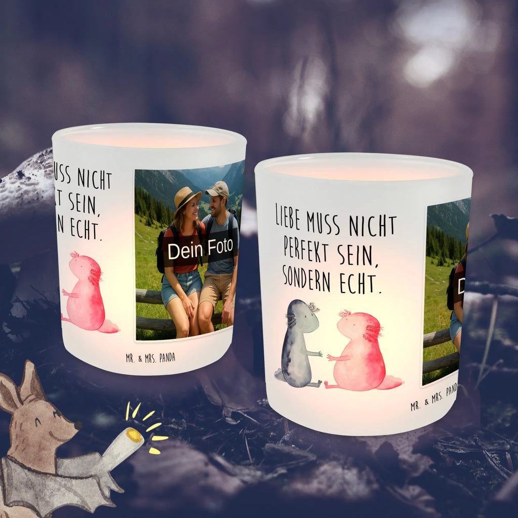 Personalisiertes Foto Windlicht Axolotl Liebe Windlicht Skandinavisch, Teelichthalter mit Foto, Windlicht Garten mit Foto, Windlicht Dekoration mit Foto, Teelichthalter für draußen selber gestalten, Windlicht Groß, Teelichthalter Outdoor mit Foto, Windlicht Wohnzimmer, Windlicht Balkon, Windlicht Kerzenhalter, Windlicht Draußen selber gestalten, Windlicht Vintage mit Foto, Windlicht Handgemacht, Windlicht Terrasse, Windlicht Design, Foto Teelichthalter, Windlicht Geschenk, Windlicht mit Foto, Teelichthalter mit Wunschfoto, Windlichter mit Foto, Windlicht Für Draußen, Windlicht Modern, Windlicht Glas mit Wunschfoto, Windlicht Romantisch, Windlicht Laterne, Windlicht Boho, Windlicht Klein, Teelicht Glas mit Foto, Windlicht Nachhaltig, Windlicht Outdoor, Axolotl, Molch, Lurch, große Liebe, Freund, Schwanzlurch, Axolot, Jahrestag, Verlobter, Liebe, Lurche, Valentinstag, Liebesbeweis, Ehemann