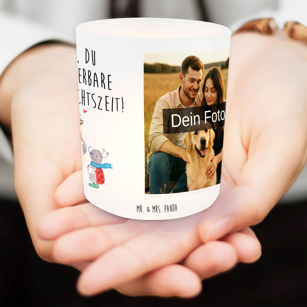 Personalisiertes Foto Windlicht Smörle Winterzeit Windlicht Outdoor, Teelicht Glas mit Foto, Teelichthalter mit Wunschfoto, Windlicht Romantisch, Windlicht Laterne, Windlicht Balkon, Windlicht Terrasse, Windlicht mit Foto, Windlicht Skandinavisch, Teelichthalter Outdoor mit Foto, Windlicht Modern, Windlicht Garten mit Foto, Teelichthalter mit Foto, Windlicht Kerzenhalter, Windlicht Wohnzimmer, Windlicht Handgemacht, Windlicht Draußen selber gestalten, Windlicht Glas mit Wunschfoto, Windlicht Für Draußen, Windlicht Groß, Windlicht Boho, Windlichter mit Foto, Foto Teelichthalter, Windlicht Dekoration mit Foto, Windlicht Geschenk, Windlicht Design, Windlicht Nachhaltig, Windlicht Vintage mit Foto, Windlicht Klein, Teelichthalter für draußen selber gestalten, Winter, Weihnachten, Weihnachtsdeko, Nikolaus, Advent, Heiligabend, Wintermotiv, Weihnachtsgruß, Weihnachtszeit, Weihnachten Grüße