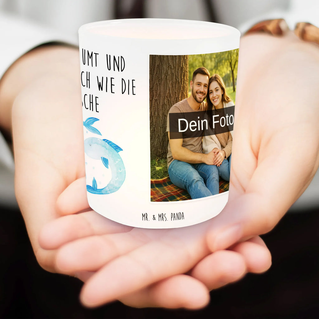 Personalisiertes Foto Windlicht Sternzeichen Fische Windlicht Boho, Windlicht Für Draußen, Teelicht Glas mit Foto, Windlicht Groß, Windlicht Glas mit Wunschfoto, Teelichthalter für draußen selber gestalten, Windlichter mit Foto, Windlicht Nachhaltig, Teelichthalter mit Foto, Windlicht Handgemacht, Windlicht Wohnzimmer, Windlicht Garten mit Foto, Windlicht mit Foto, Windlicht Balkon, Windlicht Skandinavisch, Windlicht Design, Windlicht Outdoor, Windlicht Kerzenhalter, Windlicht Terrasse, Windlicht Geschenk, Windlicht Klein, Windlicht Modern, Teelichthalter Outdoor mit Foto, Windlicht Draußen selber gestalten, Windlicht Laterne, Windlicht Dekoration mit Foto, Windlicht Vintage mit Foto, Windlicht Romantisch, Teelichthalter mit Wunschfoto, Foto Teelichthalter, Tierkreiszeichen, Sternzeichen, Horoskop, Astrologie, Aszendent, Fische Sternzeichen, Geschenk März, Fische Geschenk, Geschenk Februar, Fisch, Fische Sternbild, Geburtstag Februar, Geburtstag März