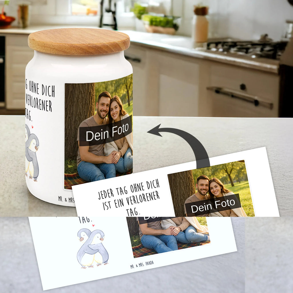 Personalisierte Foto Vorratsdose Pinguine Kuscheln Werbeschenk mit Bild, Vorratsdose Mit Fotodruck, Vorratsdose Mit Eigenem Motiv, Personalisierte Vorratsdose Mit Bild, Werbeschenk mit Logo, Vorratsdose Bedrucken Lassen, Vorratsglas Mit Foto, Vorratsdose Mit Bild, Vorratsdose Mit Wunschfoto, Frischhaltedose Mit Eigenem Foto, Vorratsdose Als Geschenk Mit Foto, Vorratsdose Selbst Gestalten Mit Foto, Individuelle Vorratsdose Mit Bild, Küchenbox Mit Bild, Vorratsdose Mit Foto Und Text, Vorratsdose Mit Eigenem Foto, Vorratsdose Mit Bild Und Namen, Vorratsdose Mit Foto, Vorratsdose Personalisiert Mit Foto, Foto Vorratsdose, Vorratsdose Mit Haustierfoto, Vorratsdose Mit Kinderfoto, Aufbewahrungsdose Mit Bild, Aufbewahrungsdose Mit Foto, Vorratsbehälter Mit Foto, Vorratsdose Mit Familienfoto, Liebe, Partner, Freund, Freundin, Ehemann, Ehefrau, Heiraten, Verlobung, Heiratsantrag, Liebesgeschenk, Jahrestag, Hocheitstag, für Ehemann, Geschenk für Frauen, für Männer, Valentinstag, Mitbringsel, Geschenk für Freundin, Liebesbeweis, Hochzeitstag, Geschenk für Partner