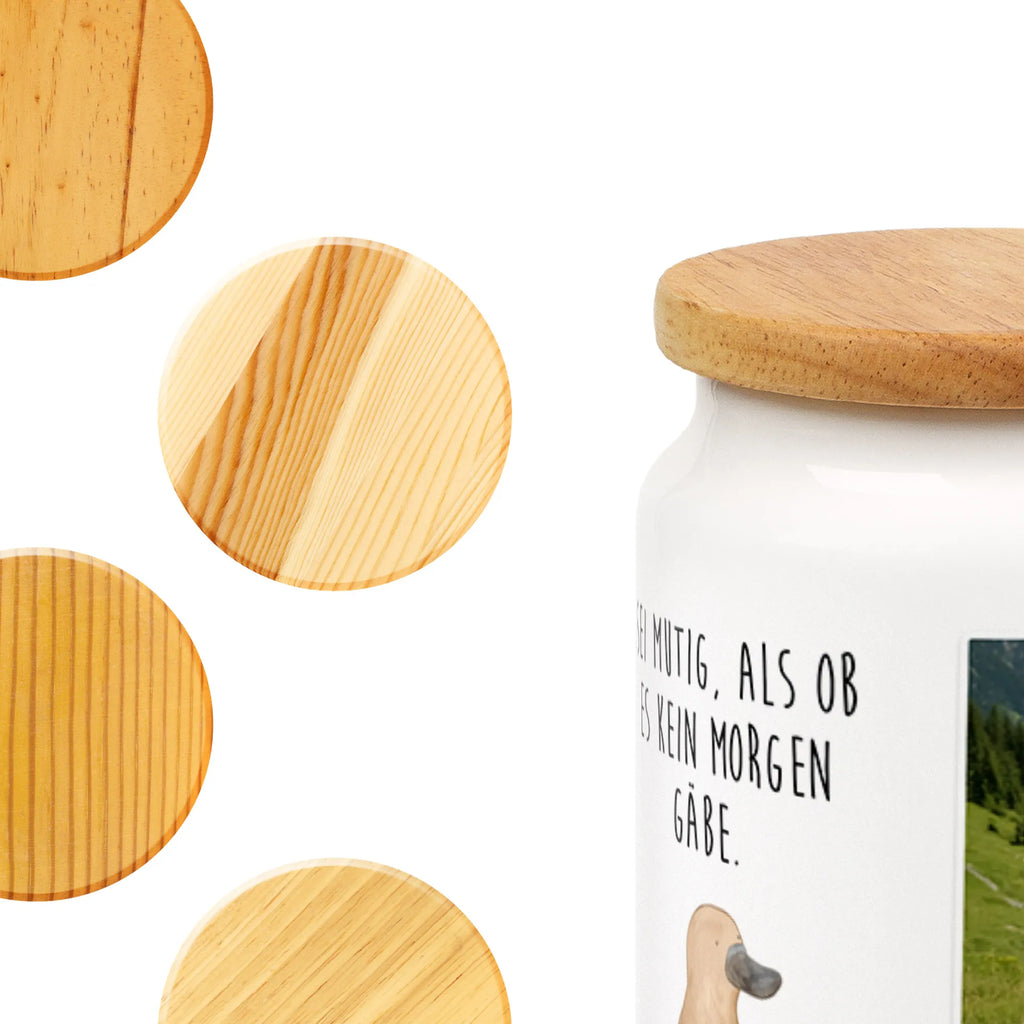 Personalisierte Foto Vorratsdose Schnabeltier Mut Aufbewahrungsdose Mit Foto, Küchenbox Mit Bild, Vorratsdose Bedrucken Lassen, Vorratsdose Mit Foto, Werbeschenk mit Bild, Personalisierte Vorratsdose Mit Bild, Aufbewahrungsdose Mit Bild, Vorratsdose Mit Eigenem Foto, Vorratsdose Selbst Gestalten Mit Foto, Vorratsbehälter Mit Foto, Individuelle Vorratsdose Mit Bild, Vorratsglas Mit Foto, Frischhaltedose Mit Eigenem Foto, Vorratsdose Mit Eigenem Motiv, Vorratsdose Mit Haustierfoto, Vorratsdose Mit Familienfoto, Vorratsdose Mit Bild, Werbeschenk mit Logo, Vorratsdose Mit Fotodruck, Foto Vorratsdose, Vorratsdose Mit Foto Und Text, Vorratsdose Personalisiert Mit Foto, Vorratsdose Mit Kinderfoto, Vorratsdose Mit Wunschfoto, Vorratsdose Als Geschenk Mit Foto, Vorratsdose Mit Bild Und Namen, Meerestiere, Meer, Urlaub, Schnabeltiere, Neustart, Neuanfang, Schnabeltier, Training, Weltreise, Raodtrip, Lebensweisheit, Mut, Büro, mutig, Arbeit, Motivation