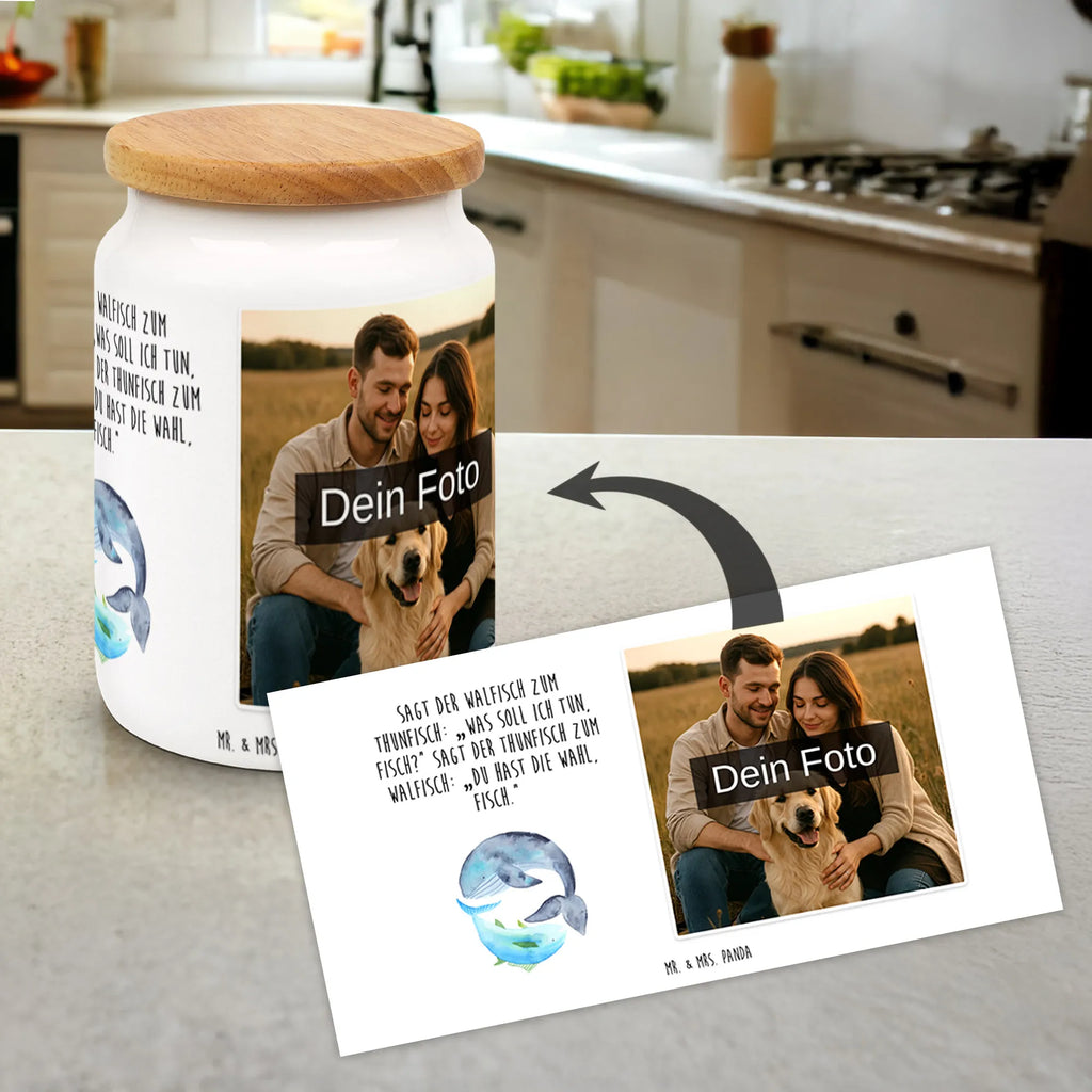 Personalisierte Foto Vorratsdose Walfisch Thunfisch Vorratsdose Personalisiert Mit Foto, Vorratsdose Mit Eigenem Foto, Vorratsdose Selbst Gestalten Mit Foto, Vorratsdose Mit Eigenem Motiv, Vorratsdose Mit Wunschfoto, Vorratsdose Als Geschenk Mit Foto, Vorratsglas Mit Foto, Vorratsbehälter Mit Foto, Vorratsdose Mit Familienfoto, Vorratsdose Mit Bild, Werbeschenk mit Bild, Frischhaltedose Mit Eigenem Foto, Vorratsdose Mit Kinderfoto, Aufbewahrungsdose Mit Bild, Vorratsdose Mit Bild Und Namen, Vorratsdose Mit Foto Und Text, Personalisierte Vorratsdose Mit Bild, Werbeschenk mit Logo, Küchenbox Mit Bild, Individuelle Vorratsdose Mit Bild, Foto Vorratsdose, Vorratsdose Mit Foto, Vorratsdose Mit Fotodruck, Vorratsdose Mit Haustierfoto, Vorratsdose Bedrucken Lassen, Aufbewahrungsdose Mit Foto, Tiermotive, Gute Laune, lustige Sprüche, Tiere, Flachwitz, Wortwitz lustig, Spruch des Tages, Witz, Wal, Wahl, Flachwitz Geschenk, Tunfisch, Spruch lustig