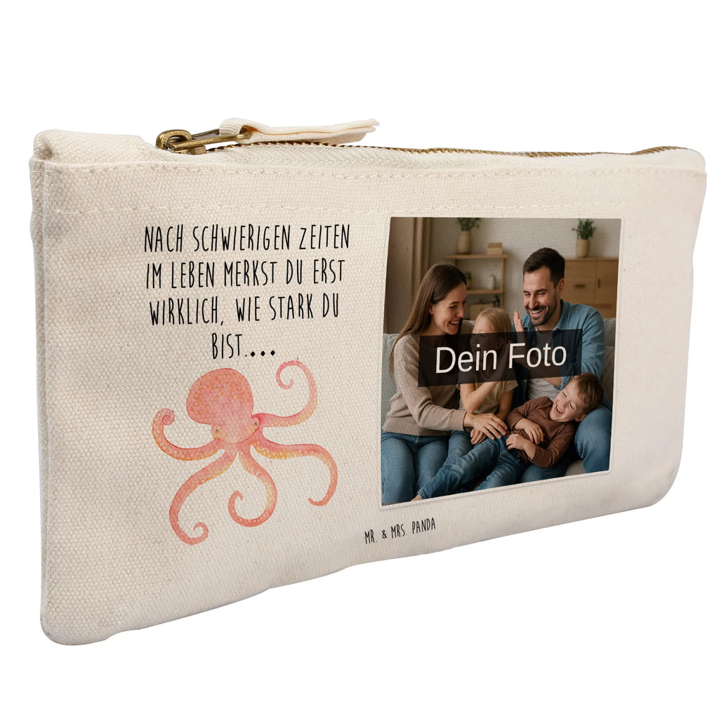 Personalisierte Foto Schminktasche Tintenfisch Schminktasche Klein Mit Foto, Schminktasche Geschenk Mit Foto, Schminkbeutel Mit Fotodruck, Kosmetiktasche Damen Mit Bild, Kosmetiktasche Organizer Mit Foto, Kosmetiktasche Für Handtasche Mit Foto, Schminktasche Reise Mit Foto, Kosmetiktasche Mit Foto, Schminktasche Leder Mit Fotodruck, Kulturbeutel Damen Mit Foto, Aufbewahrung Für Schminke Mit Foto, Make-Up Tasche Mit Foto, Schminktasche Mit Eigenem Bild, Kosmetiktasche Zum Mitnehmen Mit Bild, Schminktasche Blumen Mit Foto, Schminktasche Zum Aufhängen Mit Bild, Schminktasche Mit Foto, Schminktasche Mit Wunschfoto, Schminktasche Stoff Mit Eigenem Foto, Reise-Kosmetiktasche Mit Eigenem Motiv, Schminktasche Für Unterwegs Mit Foto, Schminktäschchen Mit Bild, Stiftetasche Mit Eigenem Foto, Schminktasche Mit Reißverschluss Und Foto, Schminktasche Mit Muster Und Foto, Schminktasche Für Teenager Mit Bild, Schminktasche Nachhaltig Mit Bild, Schminktasche Mit Fächern Und Bild, Stifteaufbewahrung Mit Bild, Schminktasche Für Mädchen Mit Foto, Schminktasche Tiermotiv Mit Eigenem Bild, Schminktasche Groß Mit Bild, Personalisierte Schminktasche Mit Foto, Tiermotive, Gute Laune, lustige Sprüche, Tiere, Ozean, Wasser, Meerestier, Arme, Tintenfisch, Krake, Meer
