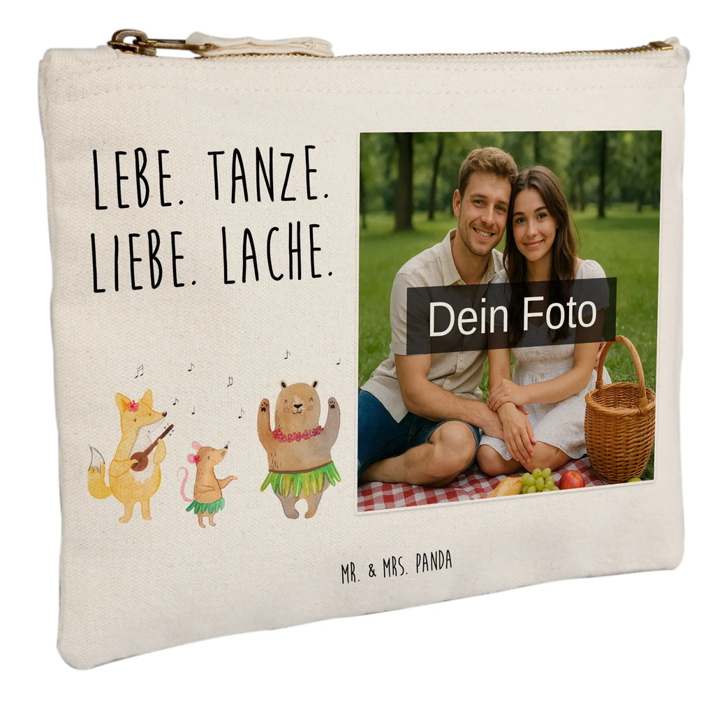 Personalisierte Foto Schminktasche Waldtiere Aloha Schminktasche Mit Reißverschluss Und Foto, Schminktasche Leder Mit Fotodruck, Schminktasche Mit Fächern Und Bild, Schminktasche Für Mädchen Mit Foto, Schminktasche Stoff Mit Eigenem Foto, Schminktäschchen Mit Bild, Kosmetiktasche Damen Mit Bild, Personalisierte Schminktasche Mit Foto, Schminktasche Mit Muster Und Foto, Schminktasche Groß Mit Bild, Aufbewahrung Für Schminke Mit Foto, Kosmetiktasche Für Handtasche Mit Foto, Make-Up Tasche Mit Foto, Schminktasche Zum Aufhängen Mit Bild, Schminktasche Reise Mit Foto, Schminktasche Für Unterwegs Mit Foto, Schminktasche Tiermotiv Mit Eigenem Bild, Stifteaufbewahrung Mit Bild, Schminktasche Mit Wunschfoto, Kosmetiktasche Mit Foto, Kosmetiktasche Zum Mitnehmen Mit Bild, Kulturbeutel Damen Mit Foto, Schminkbeutel Mit Fotodruck, Schminktasche Mit Foto, Schminktasche Blumen Mit Foto, Schminktasche Mit Eigenem Bild, Stiftetasche Mit Eigenem Foto, Schminktasche Geschenk Mit Foto, Schminktasche Für Teenager Mit Bild, Reise-Kosmetiktasche Mit Eigenem Motiv, Schminktasche Klein Mit Foto, Schminktasche Nachhaltig Mit Bild, Kosmetiktasche Organizer Mit Foto, Tiermotive, Gute Laune, lustige Sprüche, Tiere, Lachen, Waldtiere, Wald, Aloha, Bär, Leben, Igel, Musik, Hase, Tanzen