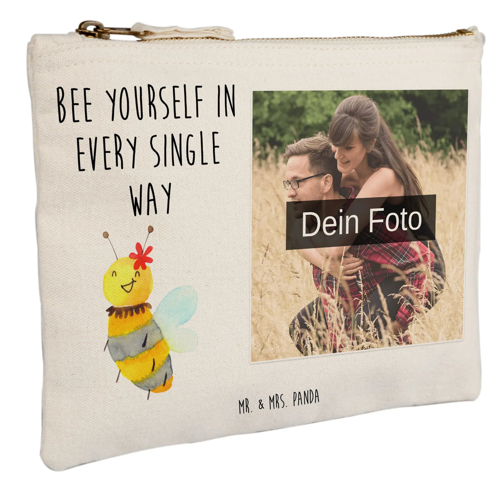 Personalisierte Foto Schminktasche Biene Blume Schminkbeutel Mit Fotodruck, Schminktasche Mit Foto, Kosmetiktasche Organizer Mit Foto, Stifteaufbewahrung Mit Bild, Schminktasche Nachhaltig Mit Bild, Schminktasche Blumen Mit Foto, Schminktasche Für Mädchen Mit Foto, Kosmetiktasche Mit Foto, Schminktasche Für Teenager Mit Bild, Kosmetiktasche Damen Mit Bild, Schminktasche Für Unterwegs Mit Foto, Schminktasche Zum Aufhängen Mit Bild, Schminktasche Klein Mit Foto, Schminktäschchen Mit Bild, Schminktasche Leder Mit Fotodruck, Aufbewahrung Für Schminke Mit Foto, Schminktasche Tiermotiv Mit Eigenem Bild, Schminktasche Mit Eigenem Bild, Schminktasche Mit Muster Und Foto, Kosmetiktasche Für Handtasche Mit Foto, Reise-Kosmetiktasche Mit Eigenem Motiv, Schminktasche Mit Fächern Und Bild, Schminktasche Stoff Mit Eigenem Foto, Stiftetasche Mit Eigenem Foto, Kosmetiktasche Zum Mitnehmen Mit Bild, Schminktasche Geschenk Mit Foto, Schminktasche Groß Mit Bild, Schminktasche Mit Reißverschluss Und Foto, Schminktasche Reise Mit Foto, Kulturbeutel Damen Mit Foto, Personalisierte Schminktasche Mit Foto, Make-Up Tasche Mit Foto, Schminktasche Mit Wunschfoto, Biene, Wespe, Hummel