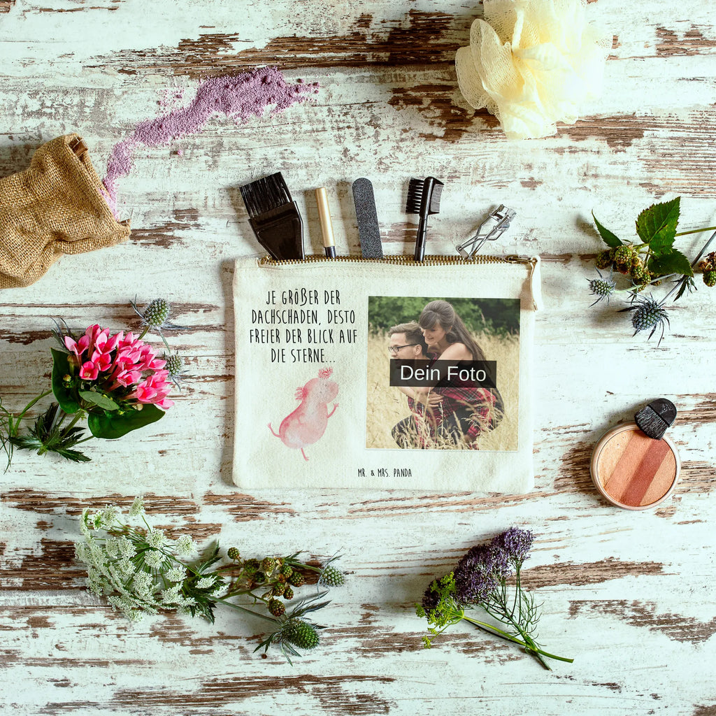 Personalisierte Foto Schminktasche Axolotl Tanzen Schminktasche Mit Wunschfoto, Schminktasche Mit Fächern Und Bild, Schminktasche Nachhaltig Mit Bild, Schminktäschchen Mit Bild, Schminktasche Blumen Mit Foto, Personalisierte Schminktasche Mit Foto, Make-Up Tasche Mit Foto, Schminkbeutel Mit Fotodruck, Schminktasche Geschenk Mit Foto, Schminktasche Groß Mit Bild, Schminktasche Mit Foto, Reise-Kosmetiktasche Mit Eigenem Motiv, Schminktasche Mit Eigenem Bild, Schminktasche Mit Reißverschluss Und Foto, Stiftetasche Mit Eigenem Foto, Aufbewahrung Für Schminke Mit Foto, Schminktasche Leder Mit Fotodruck, Schminktasche Für Unterwegs Mit Foto, Schminktasche Stoff Mit Eigenem Foto, Schminktasche Zum Aufhängen Mit Bild, Kosmetiktasche Organizer Mit Foto, Schminktasche Für Teenager Mit Bild, Schminktasche Mit Muster Und Foto, Schminktasche Reise Mit Foto, Schminktasche Klein Mit Foto, Kulturbeutel Damen Mit Foto, Schminktasche Tiermotiv Mit Eigenem Bild, Schminktasche Für Mädchen Mit Foto, Kosmetiktasche Damen Mit Bild, Kosmetiktasche Mit Foto, Stifteaufbewahrung Mit Bild, Kosmetiktasche Zum Mitnehmen Mit Bild, Kosmetiktasche Für Handtasche Mit Foto, Axolotl, Molch, Schwanzlurch, Lurche, Dachschaden, Lurch, beste Freundin, Axolot, Freundin, Sterne, verrückt