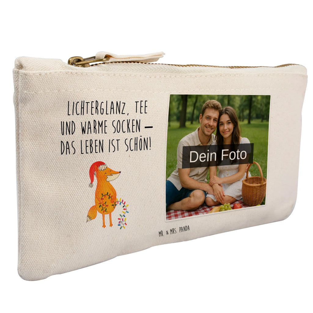 Personalisierte Foto Schminktasche Fuchs Weihnachten Kosmetiktasche Zum Mitnehmen Mit Bild, Kosmetiktasche Organizer Mit Foto, Schminktasche Für Mädchen Mit Foto, Schminktasche Leder Mit Fotodruck, Personalisierte Schminktasche Mit Foto, Schminktasche Geschenk Mit Foto, Schminktasche Mit Wunschfoto, Kosmetiktasche Für Handtasche Mit Foto, Kosmetiktasche Mit Foto, Schminkbeutel Mit Fotodruck, Schminktasche Für Unterwegs Mit Foto, Schminktasche Groß Mit Bild, Schminktäschchen Mit Bild, Schminktasche Mit Fächern Und Bild, Stifteaufbewahrung Mit Bild, Kosmetiktasche Damen Mit Bild, Schminktasche Klein Mit Foto, Schminktasche Mit Reißverschluss Und Foto, Aufbewahrung Für Schminke Mit Foto, Schminktasche Blumen Mit Foto, Make-Up Tasche Mit Foto, Schminktasche Mit Eigenem Bild, Schminktasche Nachhaltig Mit Bild, Schminktasche Zum Aufhängen Mit Bild, Kulturbeutel Damen Mit Foto, Schminktasche Mit Muster Und Foto, Schminktasche Mit Foto, Schminktasche Stoff Mit Eigenem Foto, Schminktasche Reise Mit Foto, Schminktasche Für Teenager Mit Bild, Stiftetasche Mit Eigenem Foto, Reise-Kosmetiktasche Mit Eigenem Motiv, Schminktasche Tiermotiv Mit Eigenem Bild, Winter, Weihnachten, Weihnachtsdeko, Nikolaus, Advent, Heiligabend, Wintermotiv, Geschenk Weihnachten, Füchse, Fuchs, Weihnachtsmann, Spruch schön, Weihnachtszeit