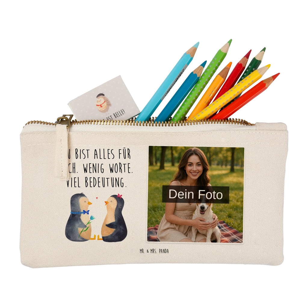 Personalisierte Foto Schminktasche Pinguin Pärchen Reise-Kosmetiktasche Mit Eigenem Motiv, Schminktasche Für Unterwegs Mit Foto, Kosmetiktasche Organizer Mit Foto, Schminktasche Zum Aufhängen Mit Bild, Schminktäschchen Mit Bild, Schminktasche Mit Foto, Schminktasche Nachhaltig Mit Bild, Schminktasche Groß Mit Bild, Schminkbeutel Mit Fotodruck, Schminktasche Reise Mit Foto, Schminktasche Mit Fächern Und Bild, Schminktasche Mit Eigenem Bild, Stifteaufbewahrung Mit Bild, Stiftetasche Mit Eigenem Foto, Schminktasche Für Mädchen Mit Foto, Schminktasche Klein Mit Foto, Personalisierte Schminktasche Mit Foto, Schminktasche Stoff Mit Eigenem Foto, Kosmetiktasche Mit Foto, Schminktasche Leder Mit Fotodruck, Schminktasche Mit Wunschfoto, Make-Up Tasche Mit Foto, Aufbewahrung Für Schminke Mit Foto, Kosmetiktasche Damen Mit Bild, Kosmetiktasche Für Handtasche Mit Foto, Schminktasche Für Teenager Mit Bild, Schminktasche Tiermotiv Mit Eigenem Bild, Schminktasche Geschenk Mit Foto, Kulturbeutel Damen Mit Foto, Schminktasche Blumen Mit Foto, Kosmetiktasche Zum Mitnehmen Mit Bild, Schminktasche Mit Muster Und Foto, Schminktasche Mit Reißverschluss Und Foto, Pinguin, Hochzeitsgeschenk, Liebespaar, Verlobung, Liebesbeweis, Pinguine, Traumpaar, Hochzeit, Liebe, große Liebe, Hochzeitstag, Jahrestag, Liebesgeschenk