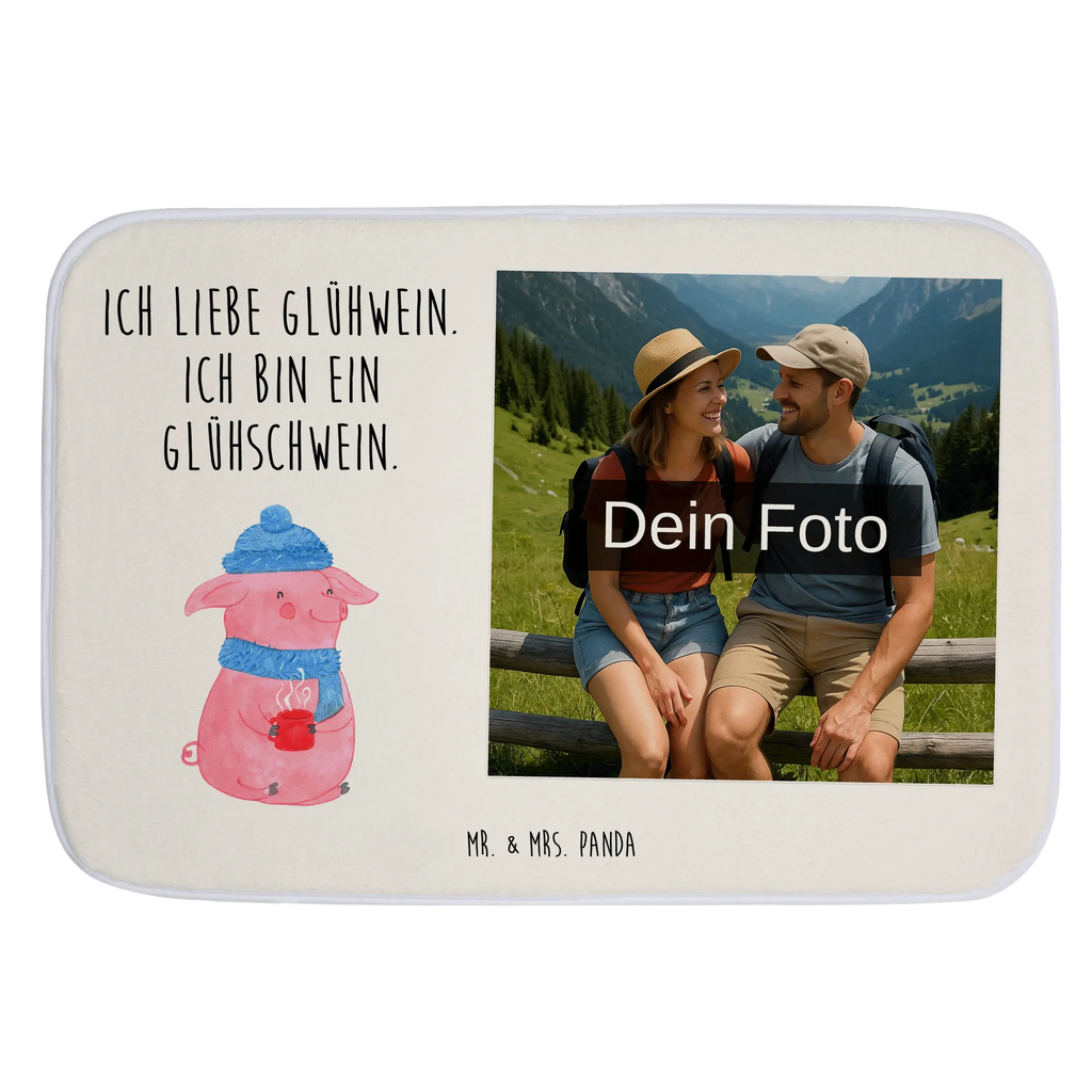 Personalisierte Foto Badematte Schwein Glühwein Gäste-WC Badvorleger Mit Foto, Badvorleger Groß Mit Foto, Badematte selber gestalten, Badvorleger Mit Wunschbild, Badvorleger Mikrofaser Mit Foto, Waschbarer Badvorleger Mit Foto, Rechteckiger Badvorleger Mit Bild, Badvorleger Mit Bild, Badvorleger Mit Eigenem Foto, Gemusterter Badvorleger Mit Bild, Rutschfester Badvorleger Mit Foto, Badvorleger Mit Fotodruck, Badematte Mit Foto, Badvorleger Selbst Gestalten Mit Foto, Klassischer Badvorleger Mit Foto, Badmatte Waschbar Mit Foto, Badezimmerteppich Mit Foto, Vintage Badvorleger Mit Foto, Badematte mit Foto, Badvorleger Mit Eigenem Motiv, Duschvorleger Mit Foto, Firmengeschenk Mit Eigenem Logo, Badvorleger Für Badewanne Mit Bild, Bad Fußmatte Mit Bild, Personaliserter Badvorleger Mit Foto, Badteppich Mit Bild, Design Badvorleger Mit Eigenem Foto, Weicher Badvorleger Mit Bild, Badematte Rutschfest Mit Foto, Schwarzer Badvorleger Mit Bild, Moderner Badvorleger Mit Bild, Badvorleger Klein Mit Bild, Badvorleger Mit Foto, Foto Badvorleger Für Dusche, Teppich Fürs Bad Mit Eigenem Bild, Badgarnitur Mit Foto, Badematten Set Mit Foto, Weißer Badvorleger Mit Foto, Badläufer Mit Bild, Werbegeschenk Mit Foto, Badezimmermatte Mit Foto, Badezimmer Matte Mit Foto, Badvorleger Baumwolle Mit Bild, Saugfähiger Badvorleger Mit Foto, Werbegeschenk Mit Logo, Runder Badvorleger Mit Foto, Winter, Weihnachten, Weihnachtsdeko, Nikolaus, Advent, Heiligabend, Wintermotiv, Glühwein, Glühschwein, Punsch, Weihnachtsmarkt