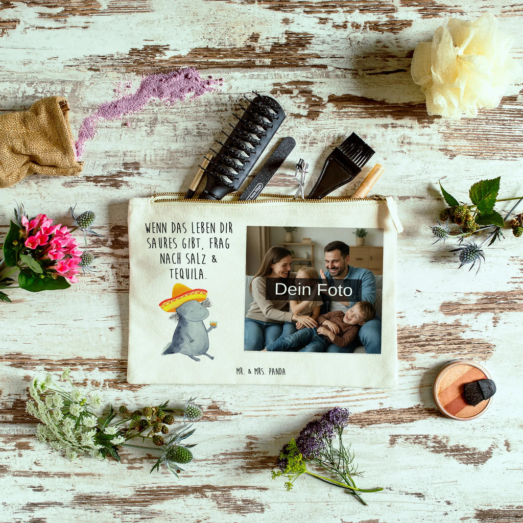 Personalisierte Foto Schminktasche Axolotl Tequila Schminktasche Mit Reißverschluss Und Foto, Schminktasche Für Unterwegs Mit Foto, Schminktasche Mit Wunschfoto, Schminktasche Zum Aufhängen Mit Bild, Aufbewahrung Für Schminke Mit Foto, Schminktasche Klein Mit Foto, Schminktasche Nachhaltig Mit Bild, Stiftetasche Mit Eigenem Foto, Schminktasche Mit Foto, Schminkbeutel Mit Fotodruck, Kosmetiktasche Zum Mitnehmen Mit Bild, Stifteaufbewahrung Mit Bild, Kulturbeutel Damen Mit Foto, Schminktasche Stoff Mit Eigenem Foto, Schminktasche Reise Mit Foto, Personalisierte Schminktasche Mit Foto, Kosmetiktasche Mit Foto, Schminktasche Für Mädchen Mit Foto, Schminktasche Groß Mit Bild, Make-Up Tasche Mit Foto, Schminktasche Mit Fächern Und Bild, Schminktasche Blumen Mit Foto, Reise-Kosmetiktasche Mit Eigenem Motiv, Schminktasche Leder Mit Fotodruck, Schminktasche Für Teenager Mit Bild, Schminktasche Mit Eigenem Bild, Kosmetiktasche Für Handtasche Mit Foto, Schminktasche Mit Muster Und Foto, Kosmetiktasche Organizer Mit Foto, Kosmetiktasche Damen Mit Bild, Schminktasche Tiermotiv Mit Eigenem Bild, Schminktäschchen Mit Bild, Schminktasche Geschenk Mit Foto, Axolotl, Molch, Tequila, Mexico, Feuerdrache, Zitrone, Lurche, Spruch, Lurch, Motivation, Feuersalamander, Sombrero, Schwanzlurch, Mexiko, Axolot