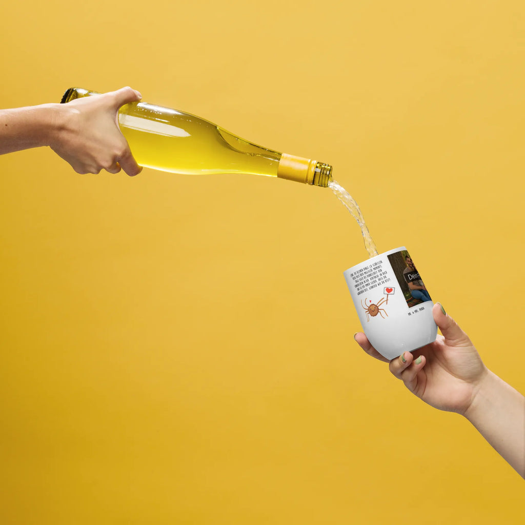 Personalisierter Foto Weinbecher Spinne Agathe Motivation Umweltfreundliches Weinglas Mit Wunschfoto, Weinbecher Mit Urlaubsbild, Kristallglas Mit Wunschfoto, Universalglas Mit Fotomotiv, Modernes Weinglas Mit Eigenem Foto, Kelchglas Mit Eigenem Foto, Becher Für Wein Mit Fotomotiv, Weinglas Für Party Mit Bild, Acryl-Weinbecher Mit Fotodruck, Personalisierter Weinbecher Mit Bild, Rustikaler Weinbecher Mit Foto, Weinbecher Mit Wunschfoto, Öko Weinglas Mit Foto, Fotogeschenk Weinbecher, Stapelbares Weinglas Mit Fotodruck, Foto-Weinglas Für Hochzeit, Foto-Becher Für Weinliebhaber, Weinglas Mit Fotodruck, Weinbecher Aus Edelstahl Mit Foto, Weinbecher Für Picknick Mit Wunschfoto, Weinbecher Mit Foto, Klassisches Weinglas Mit Wunschbild, Geschenk-Weinbecher Mit Foto, Weinbecher Für Camping Mit Fotodruck, Bambus-Weinbecher Mit Foto, Mundgeblasenes Weinglas Mit Foto, Thermo-Weinbecher Mit Bild, Weinbecher Mit Collage, Kunststoff-Weinglas Mit Wunschfoto, Weinkelch Aus Glas Mit Fotodruck, Weinglas Für Zuhause Mit Fotomotiv, Reise-Weinbecher Mit Foto, Spülmaschinenfestes Weinglas Mit Bild, Weinbecher Mit Familienfoto, Weinbecher Mit Haustierfoto, Weinbecher Mit Lieblingsfoto, Trinkbecher Wein Mit Bild, Spinne Agathe, Spinne, Agathe, Videos, Merchandise, Dankeschön, Glück, Liebe, Vertrauen, Motivation