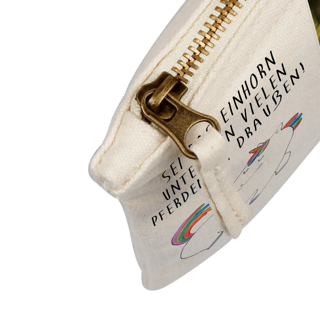 Personalisierte Foto Schminktasche Einhorn Stolzieren Schminktasche Für Unterwegs Mit Foto, Schminktasche Für Mädchen Mit Foto, Schminkbeutel Mit Fotodruck, Schminktasche Für Teenager Mit Bild, Schminktasche Stoff Mit Eigenem Foto, Schminktasche Mit Eigenem Bild, Schminktasche Mit Wunschfoto, Stiftetasche Mit Eigenem Foto, Kosmetiktasche Mit Foto, Schminktasche Tiermotiv Mit Eigenem Bild, Schminktasche Mit Fächern Und Bild, Aufbewahrung Für Schminke Mit Foto, Schminktäschchen Mit Bild, Make-Up Tasche Mit Foto, Reise-Kosmetiktasche Mit Eigenem Motiv, Schminktasche Mit Muster Und Foto, Kulturbeutel Damen Mit Foto, Kosmetiktasche Damen Mit Bild, Schminktasche Mit Foto, Schminktasche Zum Aufhängen Mit Bild, Schminktasche Nachhaltig Mit Bild, Schminktasche Klein Mit Foto, Schminktasche Groß Mit Bild, Schminktasche Blumen Mit Foto, Schminktasche Mit Reißverschluss Und Foto, Personalisierte Schminktasche Mit Foto, Kosmetiktasche Organizer Mit Foto, Schminktasche Leder Mit Fotodruck, Kosmetiktasche Zum Mitnehmen Mit Bild, Schminktasche Reise Mit Foto, Kosmetiktasche Für Handtasche Mit Foto, Schminktasche Geschenk Mit Foto, Stifteaufbewahrung Mit Bild, Einhorn, Einhörner, Einhorn Deko, Unicorn, Freundin, anders, Reiter, bunt, stolz, Pferd, Reiten, Geschenk