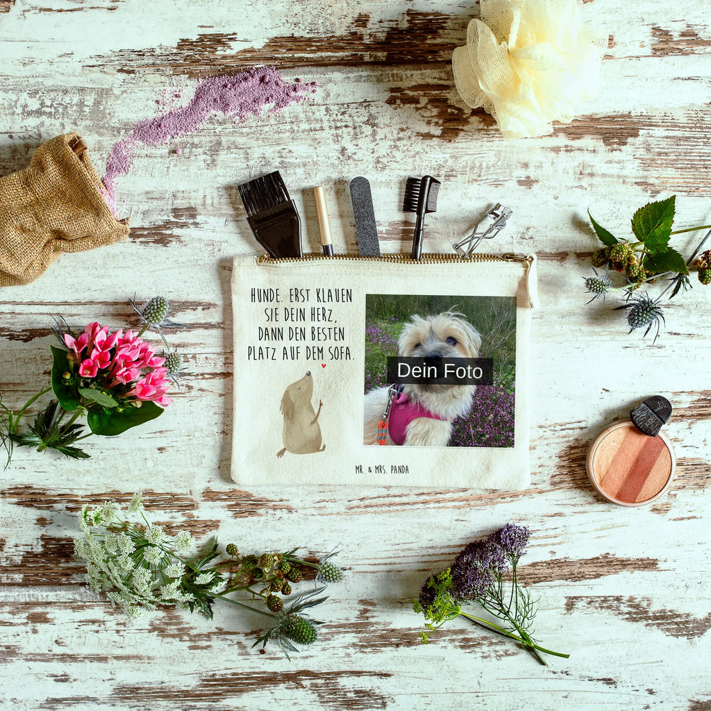 Personalisierte Foto Schminktasche Hund Liebe Schminktasche Tiermotiv Mit Eigenem Bild, Schminktasche Mit Muster Und Foto, Personalisierte Schminktasche Mit Foto, Stifteaufbewahrung Mit Bild, Make-Up Tasche Mit Foto, Schminktasche Nachhaltig Mit Bild, Schminktasche Geschenk Mit Foto, Schminktasche Für Mädchen Mit Foto, Schminktäschchen Mit Bild, Schminktasche Stoff Mit Eigenem Foto, Schminkbeutel Mit Fotodruck, Schminktasche Mit Foto, Schminktasche Klein Mit Foto, Schminktasche Mit Reißverschluss Und Foto, Kosmetiktasche Damen Mit Bild, Schminktasche Reise Mit Foto, Kosmetiktasche Mit Foto, Kosmetiktasche Für Handtasche Mit Foto, Stiftetasche Mit Eigenem Foto, Schminktasche Groß Mit Bild, Schminktasche Leder Mit Fotodruck, Kosmetiktasche Organizer Mit Foto, Schminktasche Mit Eigenem Bild, Schminktasche Blumen Mit Foto, Schminktasche Mit Fächern Und Bild, Kulturbeutel Damen Mit Foto, Schminktasche Für Unterwegs Mit Foto, Schminktasche Zum Aufhängen Mit Bild, Schminktasche Für Teenager Mit Bild, Kosmetiktasche Zum Mitnehmen Mit Bild, Aufbewahrung Für Schminke Mit Foto, Schminktasche Mit Wunschfoto, Reise-Kosmetiktasche Mit Eigenem Motiv, Hund, Hundemotiv, Haustier, Hunderasse, Tierliebhaber, Hundebesitzer, Sprüche, Hundeglück, Liebe, Hundeliebe, Hunde, Frauchen